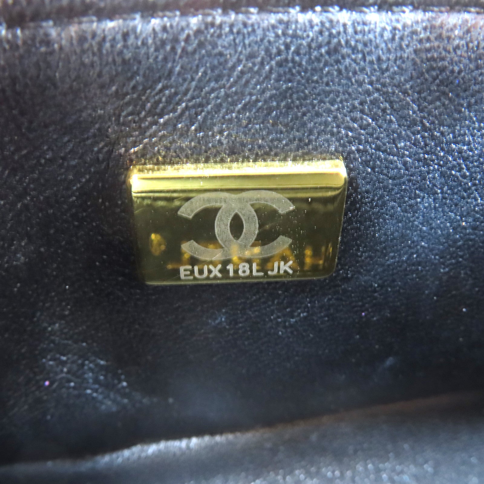 CHANEL 斜紋羊皮皮革Leboy Mini金扣鏈帶肩背袋黑色