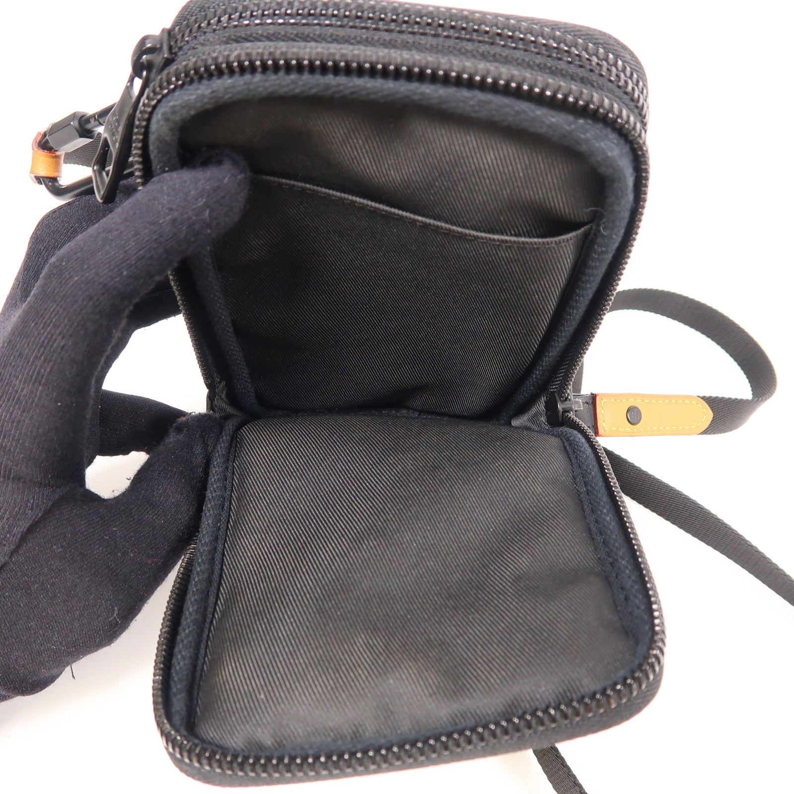 LOUIS VUITTON Damier LV x Nigo Phone Pouch肩背袋