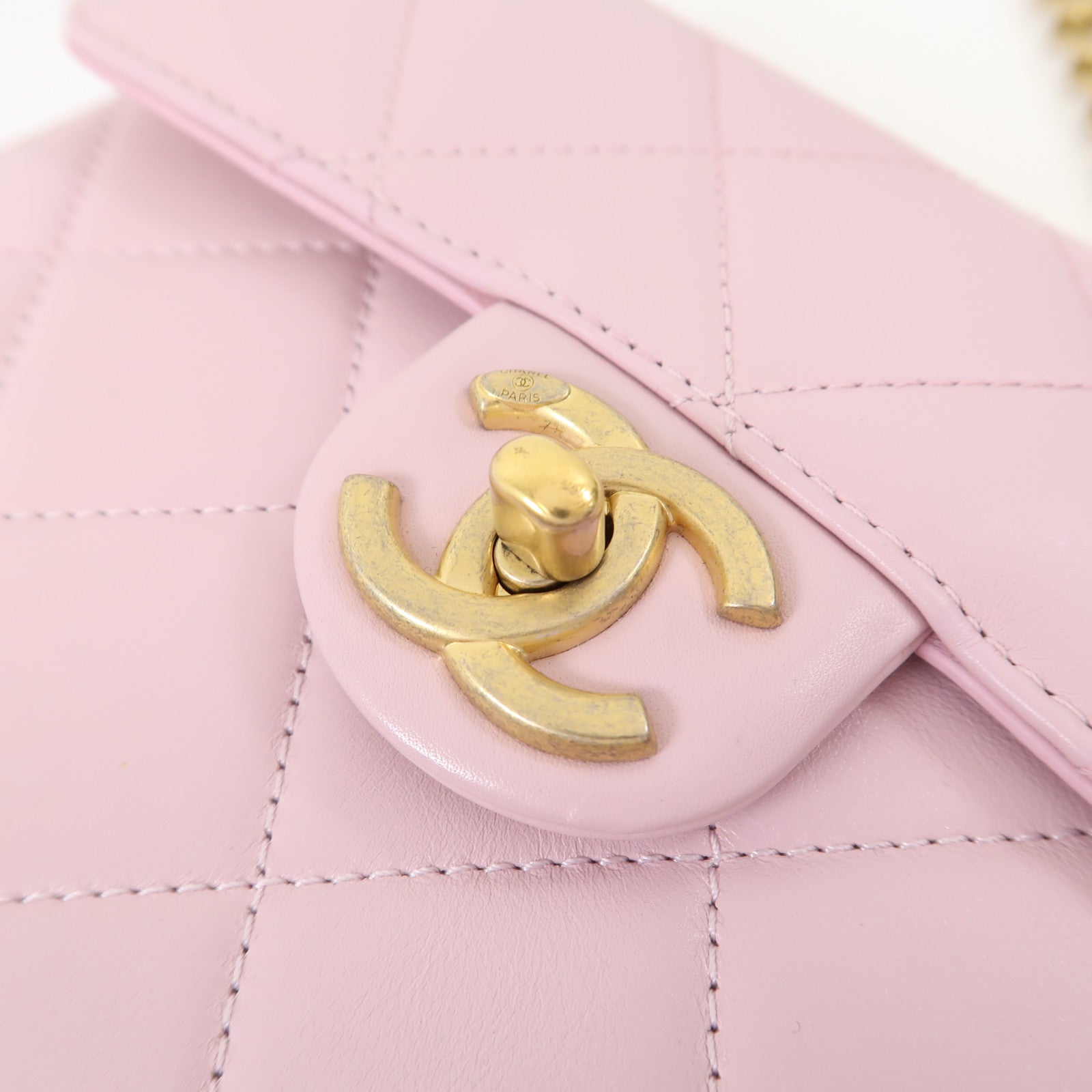 CHANEL 【激減優惠】菱格牛皮皮革Chain Shoulder金扣鏈帶肩背袋粉紅色
