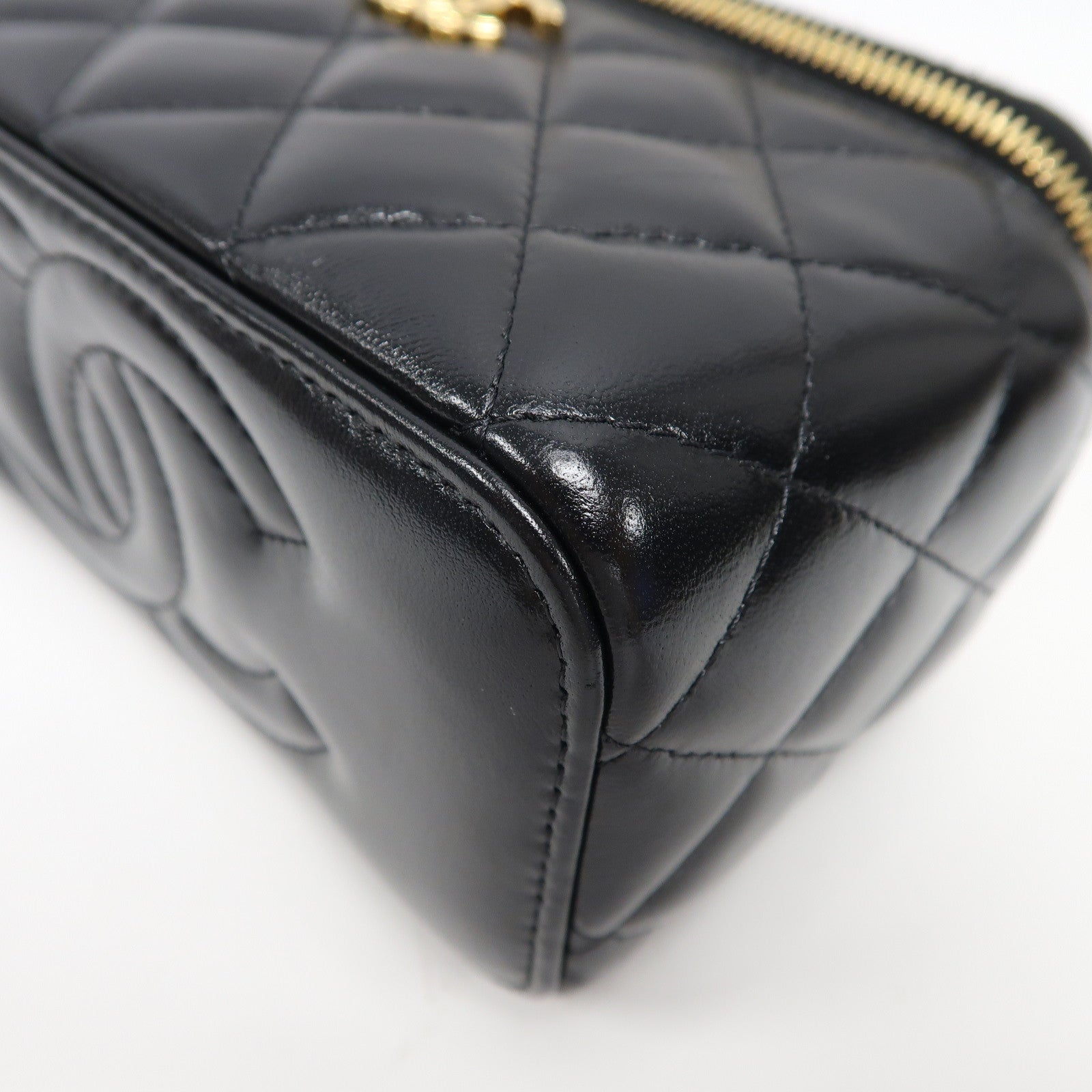CHANEL 菱格羊皮皮革Vanity Case金扣手挽肩背兩用袋黑色