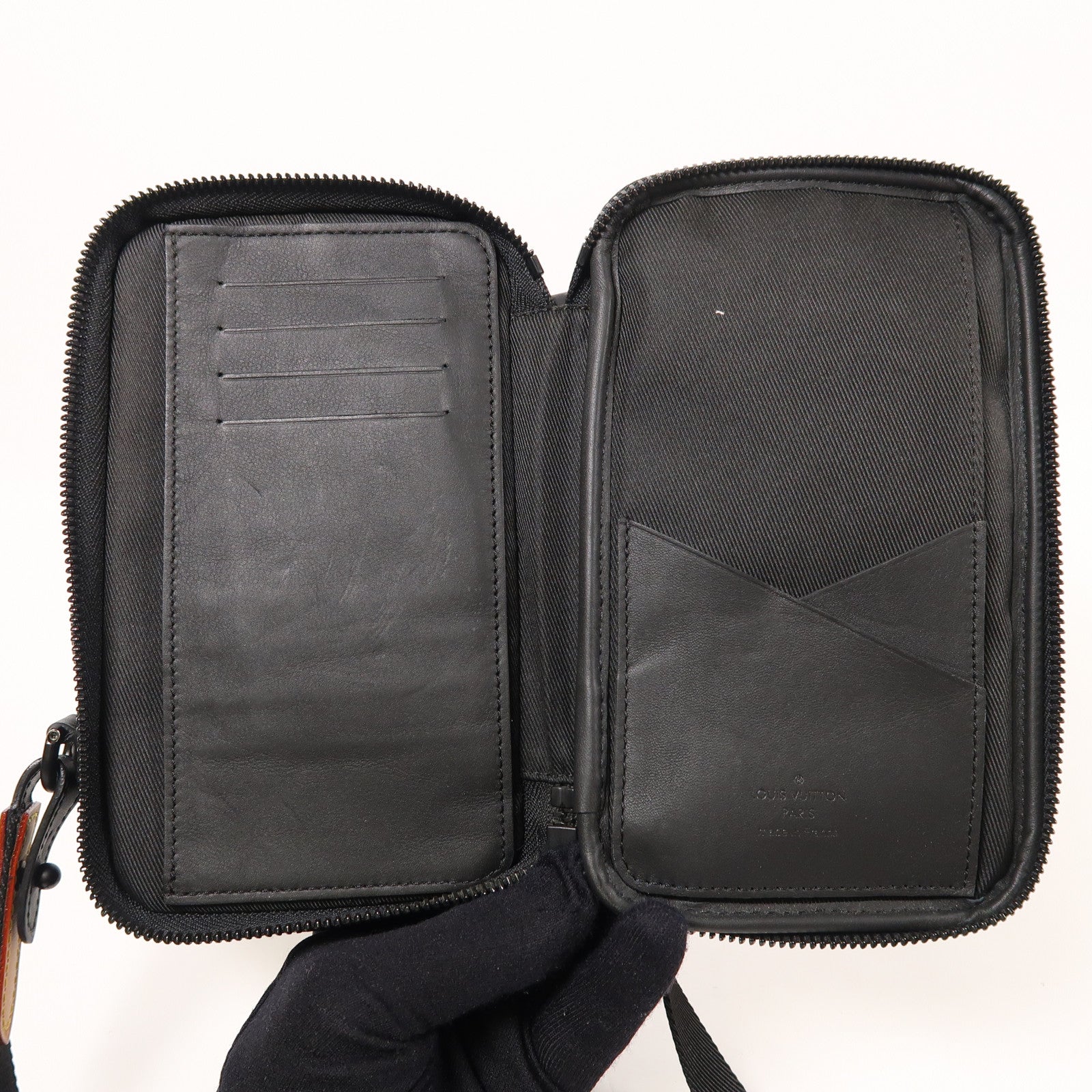 LOUIS VUITTON Damier LV x Nigo Phone Pouch肩背袋