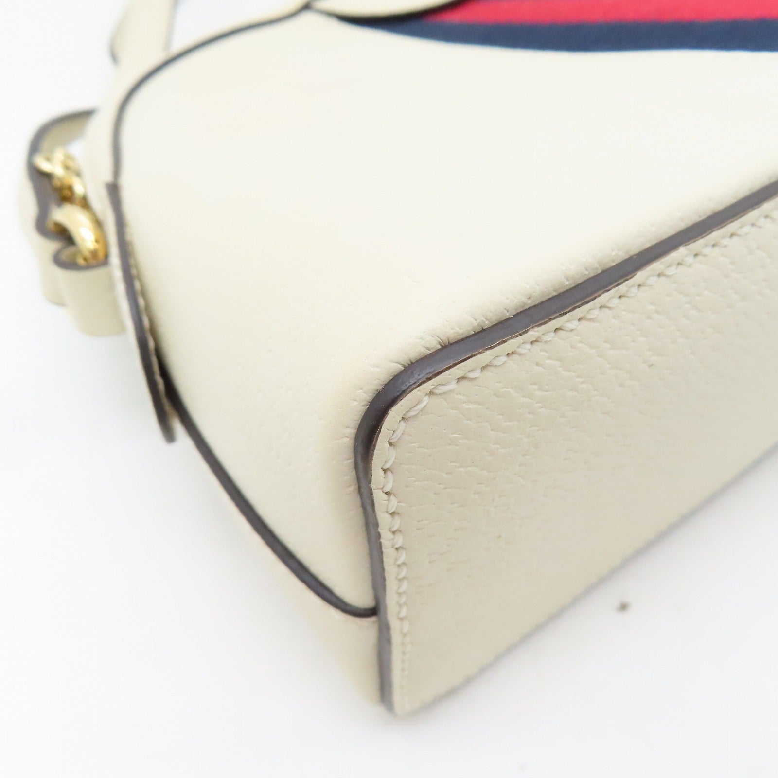 GUCCI 牛皮皮革Ophidia GG金扣肩背袋白色