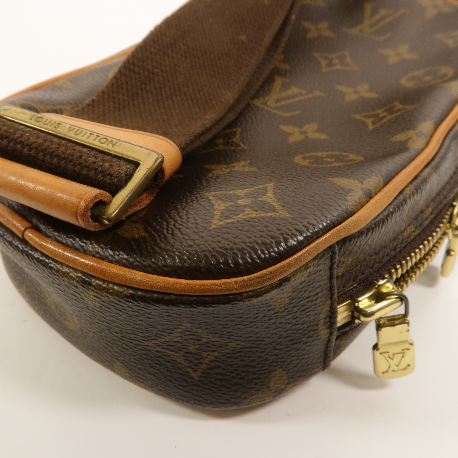 LOUIS VUITTON Monogram Pochette Gange肩背袋