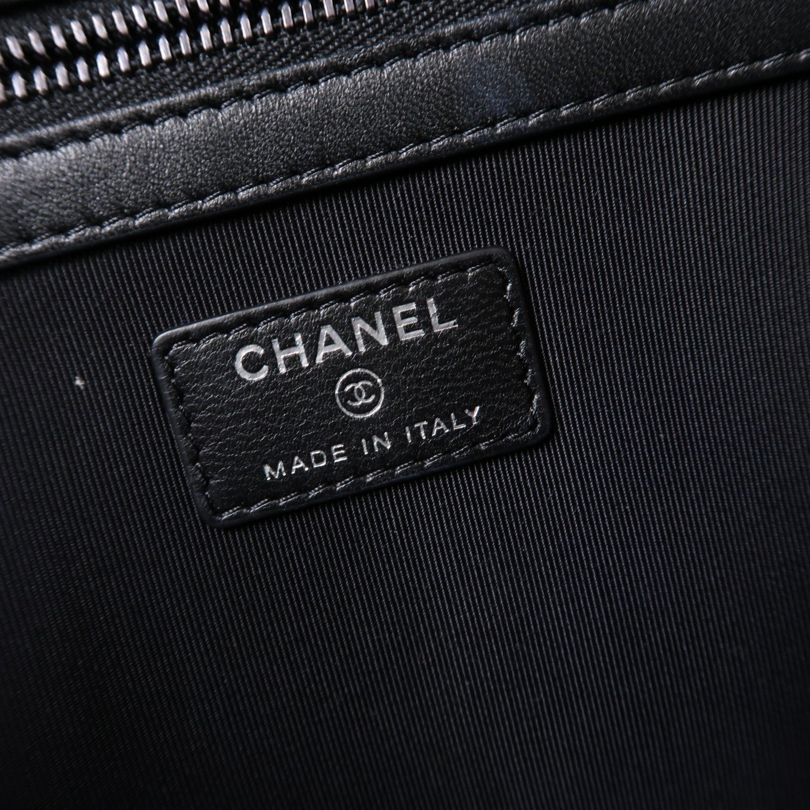 CHANEL 菱格羊皮皮革Clutch Bag銀扣手拿包黑色