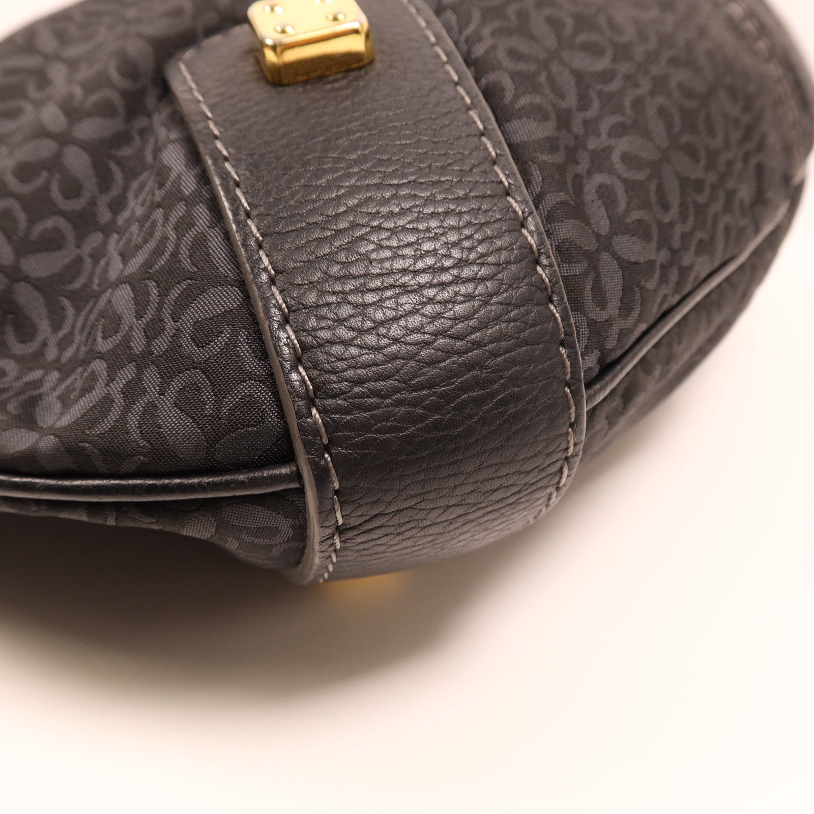 LOEWE 帆布/牛皮皮革Vintage Shoulder Bag金扣肩背袋