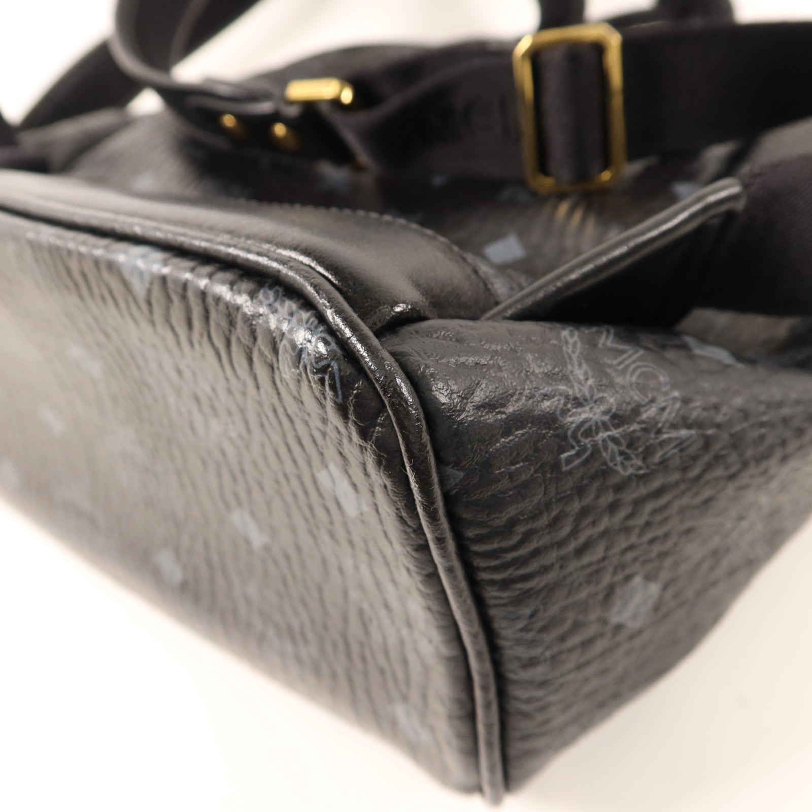 MCM 牛皮皮革Backpack金扣背包