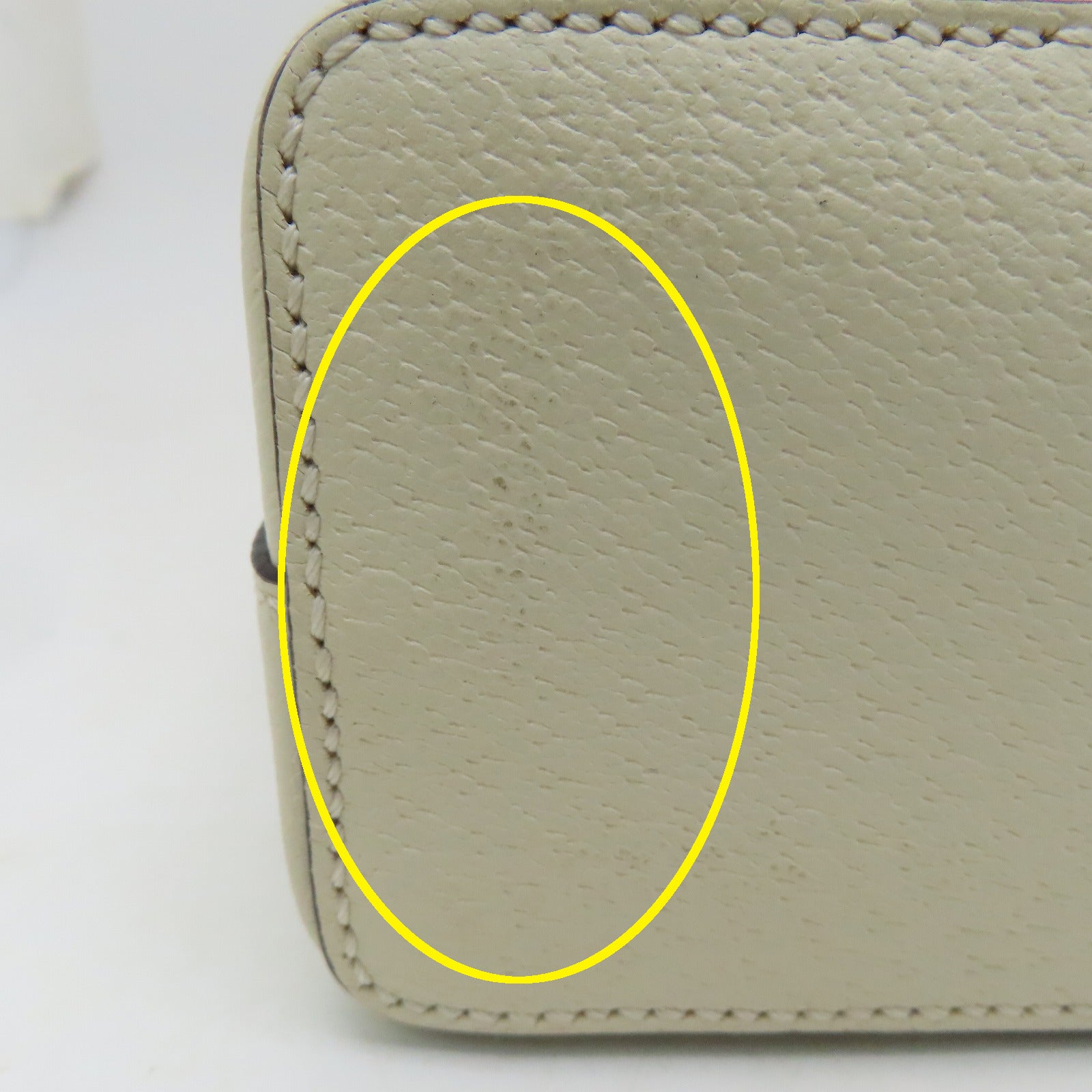 GUCCI 牛皮皮革Ophidia GG金扣肩背袋白色