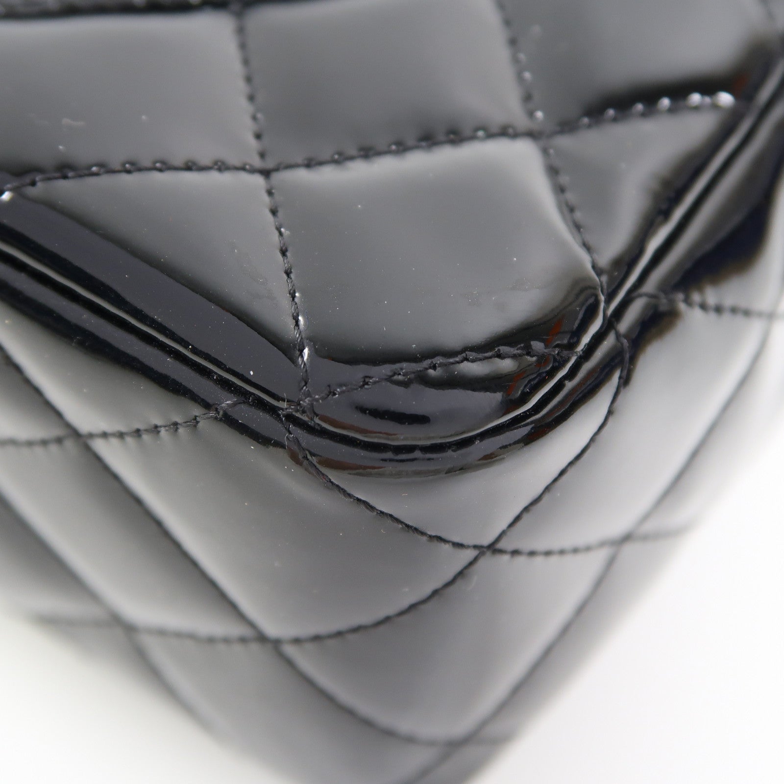 CHANEL 【激減優惠】菱格漆皮皮革Classic Flap 25cm銀扣鏈帶肩背袋黑色