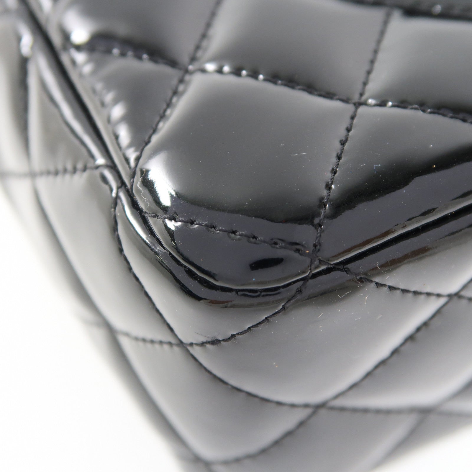 CHANEL 【激減優惠】菱格漆皮皮革Classic Flap 25cm銀扣鏈帶肩背袋黑色