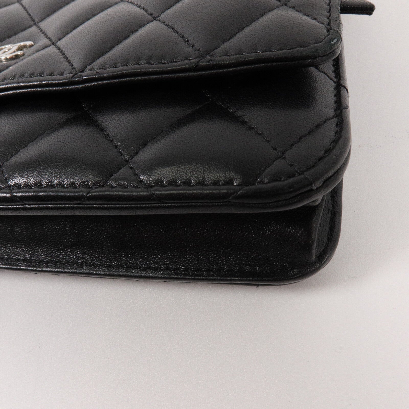 CHANEL 羊皮皮革WOC Wallet On Chain鏈帶肩背袋
