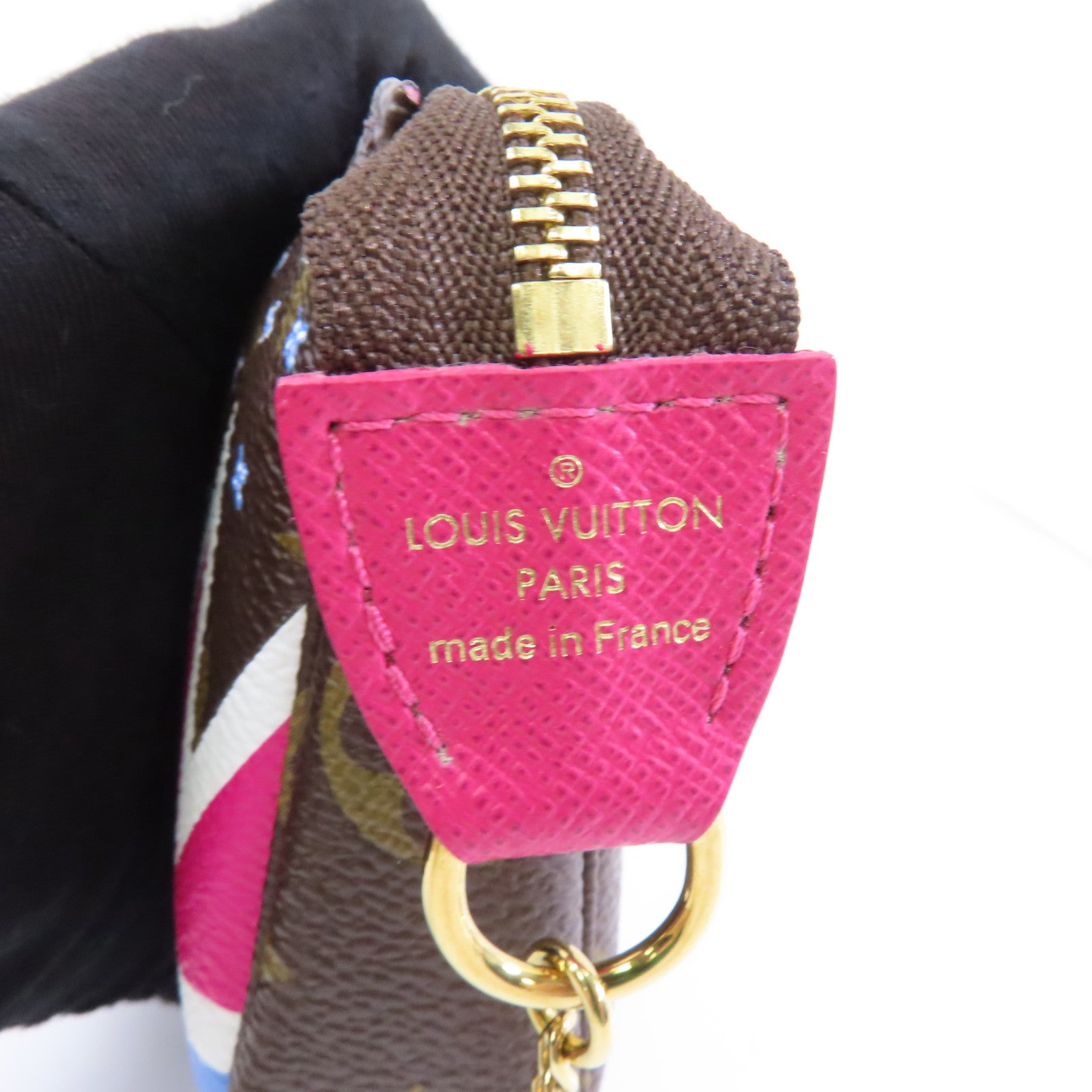 LOUIS VUITTON Monogram Pochette Accessories金扣手挽袋棕色