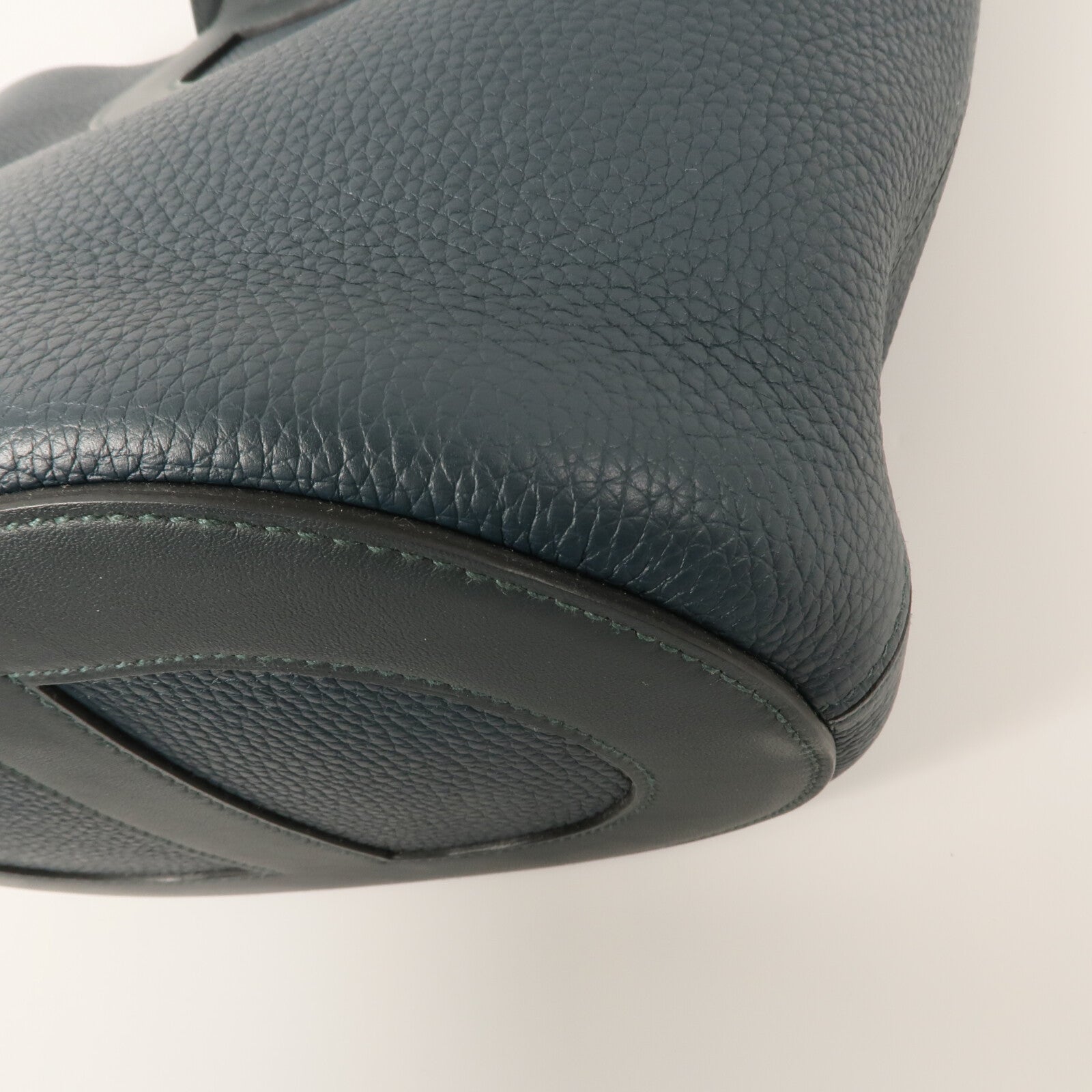 HERMES Clemence皮革In The Loop 23手挽袋Vert Cypres