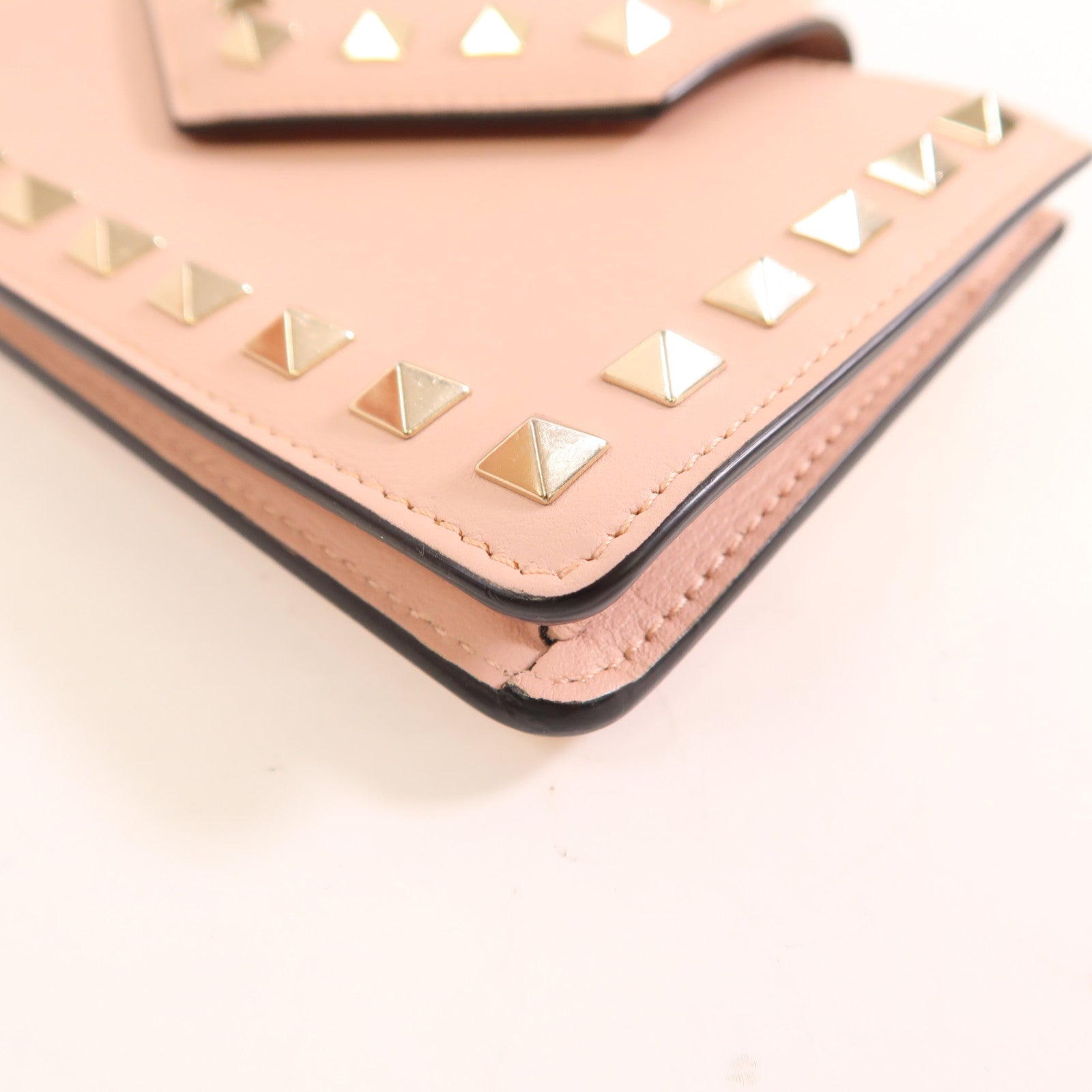 Valentino 牛皮皮革Chain Shoulder金扣手拿包