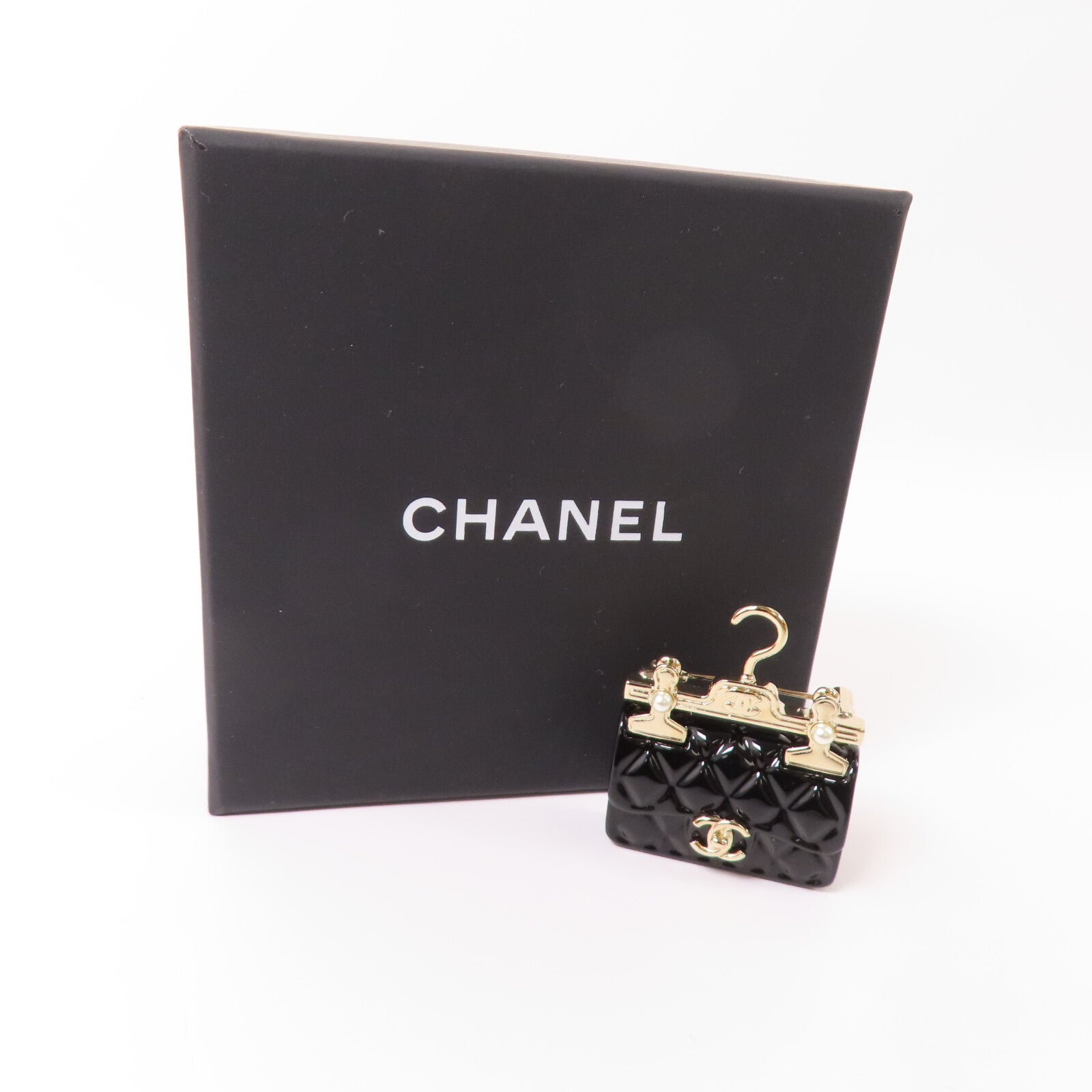 CHANEL 金屬Brooch金扣胸針