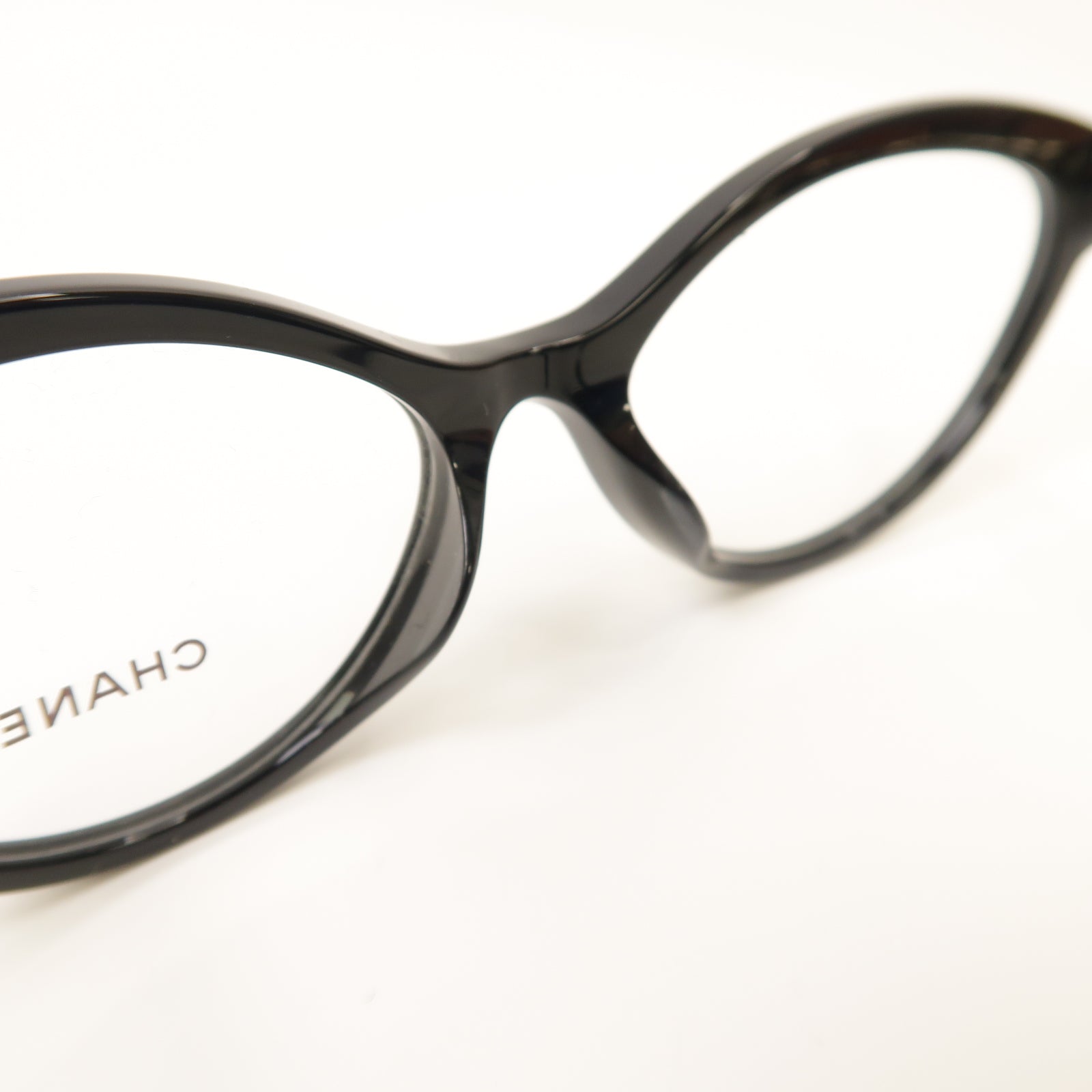 CHANEL 【激減優惠】PVC Glasses金扣眼鏡黑色