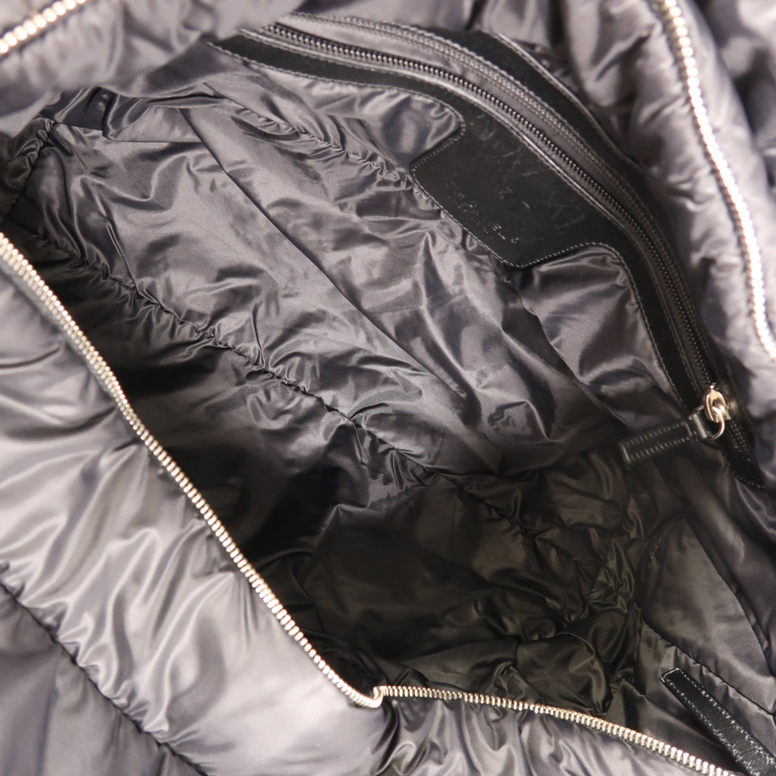 CHANEL 尼龍Coco Cocoon銀扣肩背袋