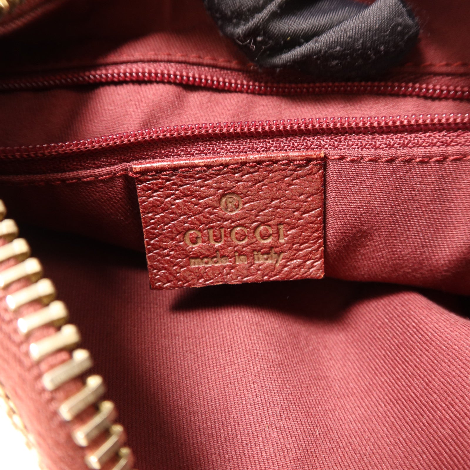 GUCCI 帆布Shoulder Bag金扣肩背袋