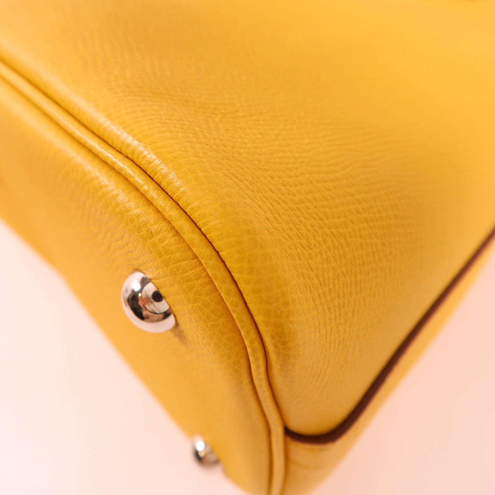 HERMES Epsom皮革Bolide 31銀扣手挽袋Jaune Ambre
