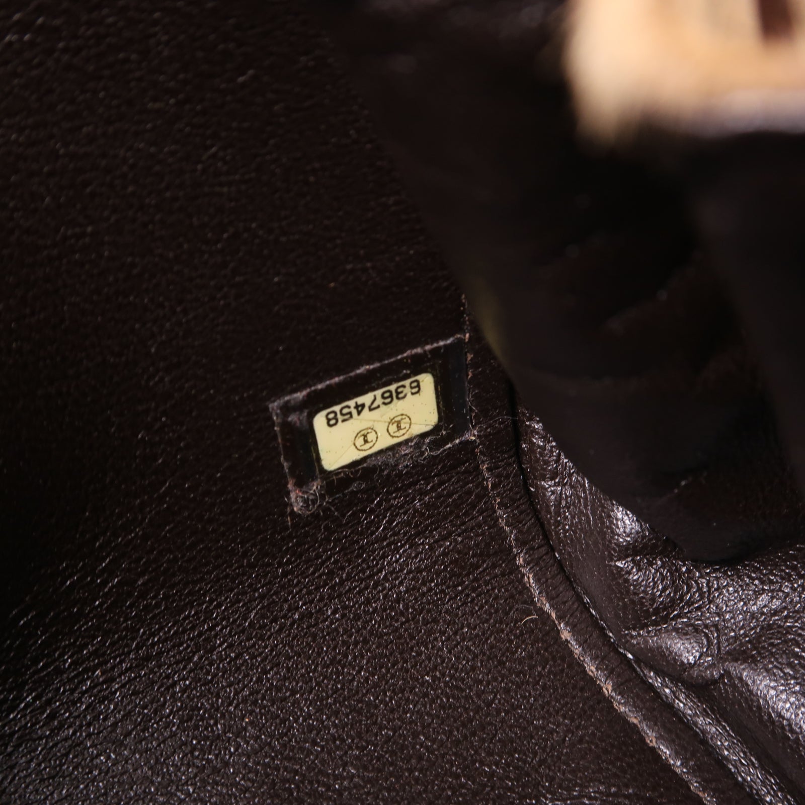 CHANEL 馬毛2.55金扣肩背袋棕色