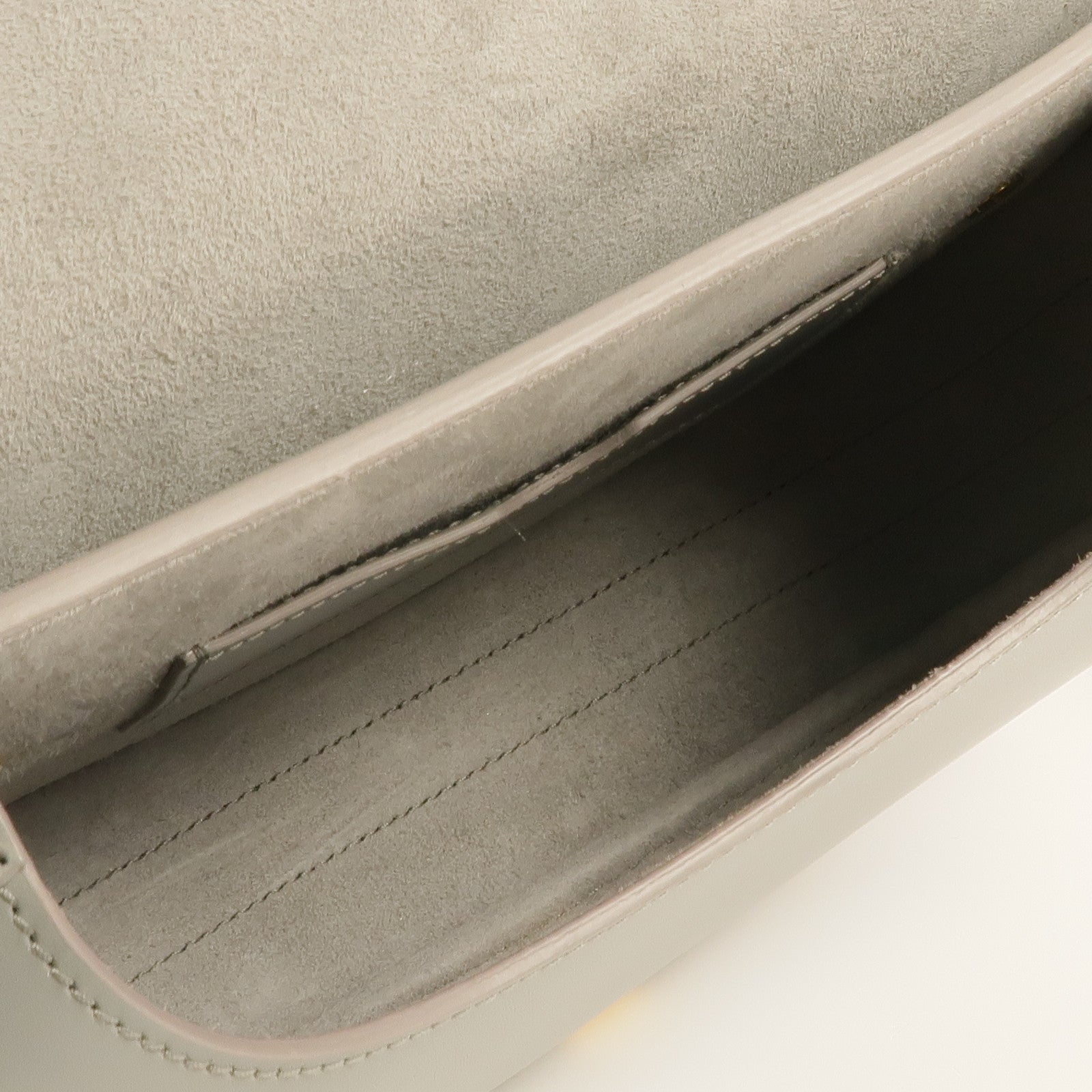 Dior 牛皮皮革Bobby Bag金扣肩背袋