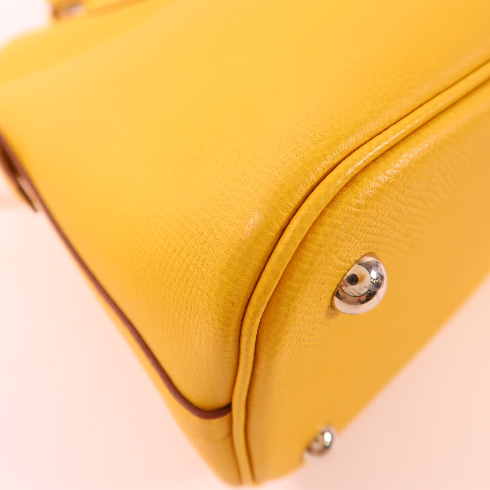 HERMES Epsom皮革Bolide 31銀扣手挽袋Jaune Ambre