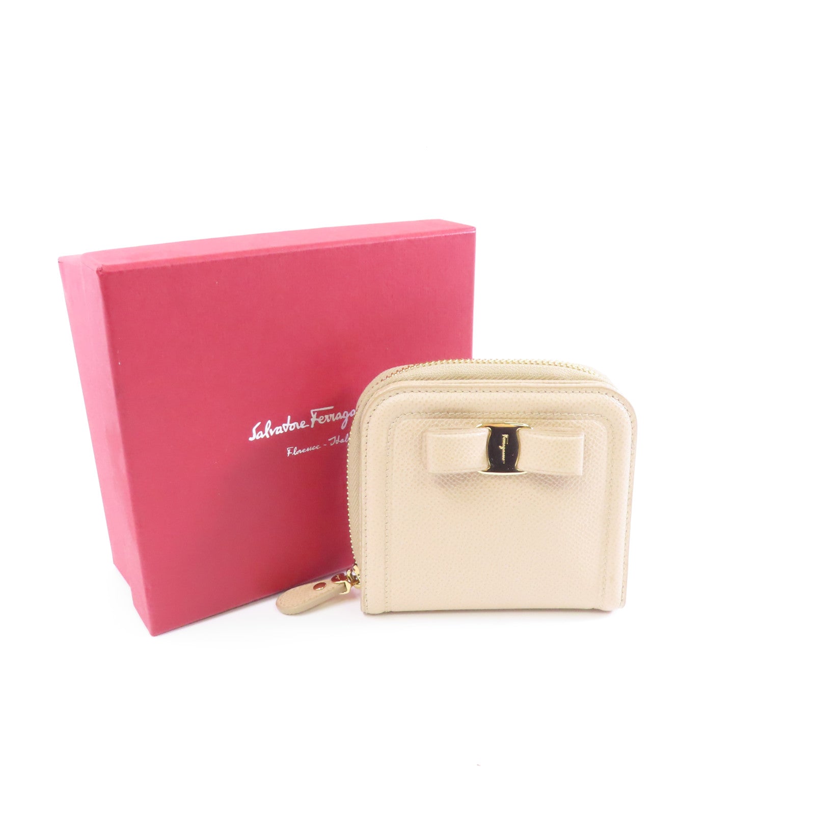Salvatore Ferragamo 牛皮皮革Zipped Wallet金扣錢包米色