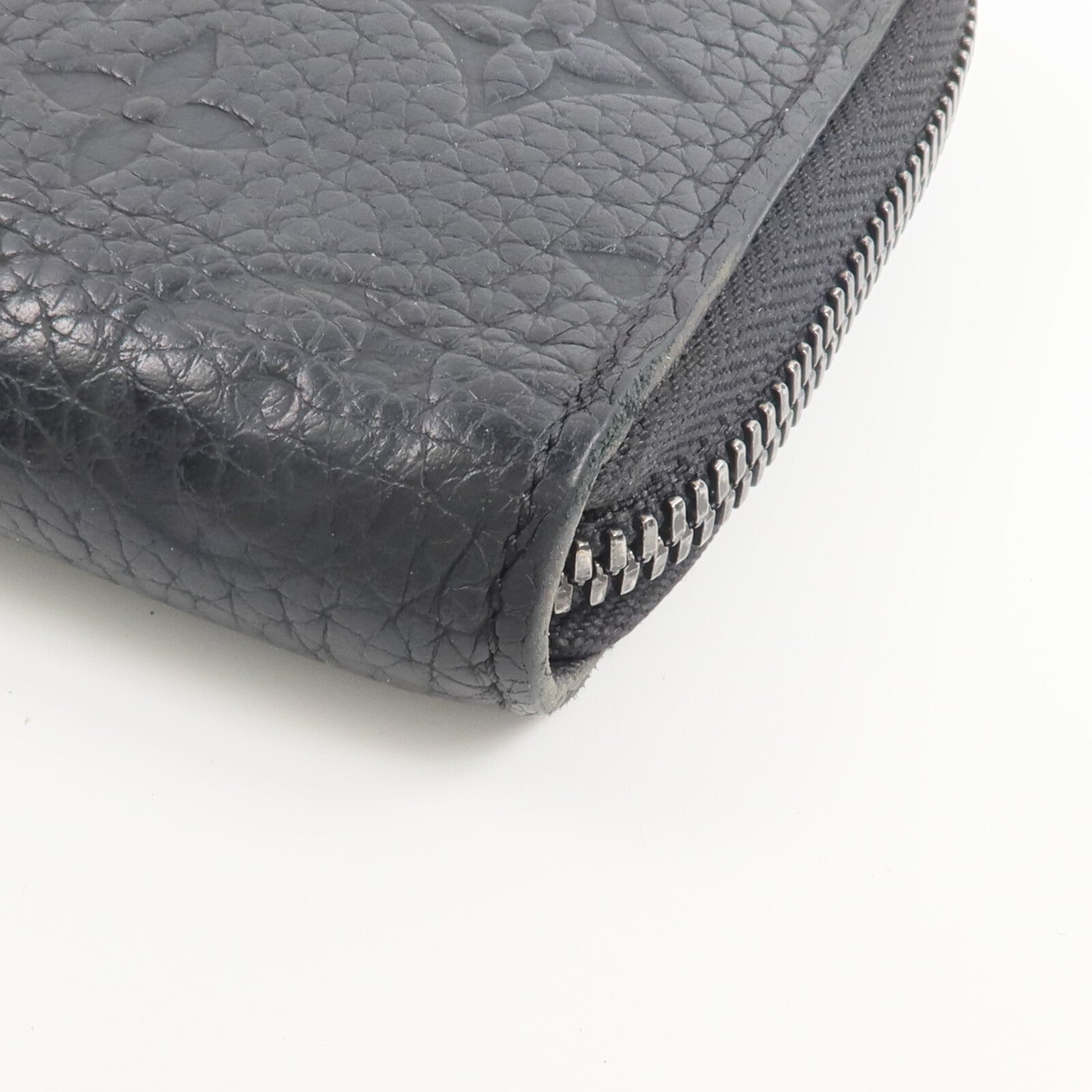 LOUIS VUITTON Monogram Taurillon Zip Vertical Wallet長錢包