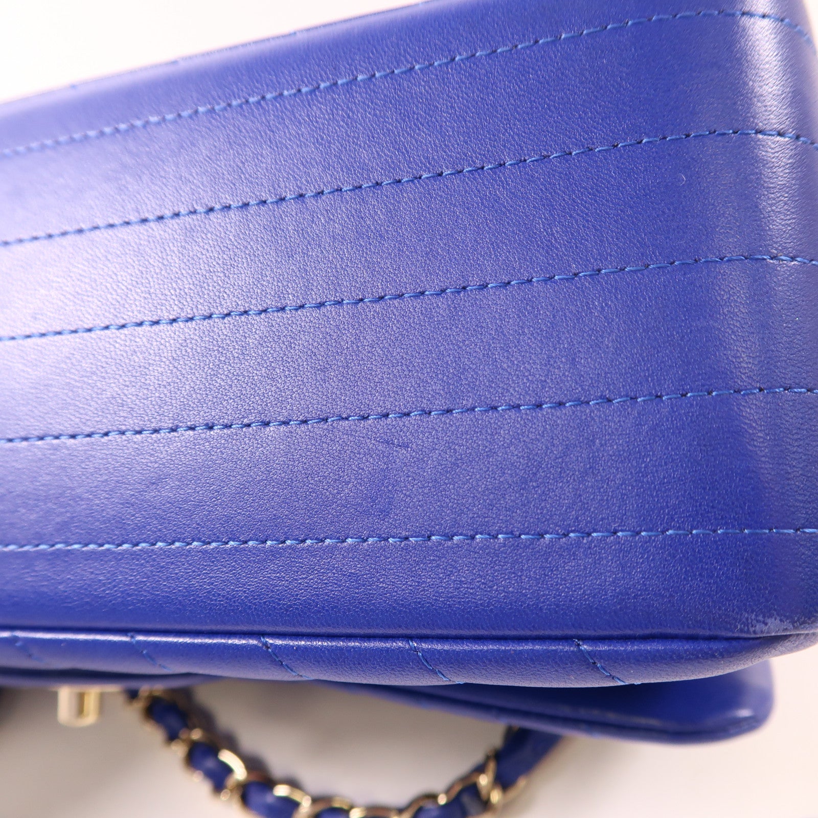 CHANEL 牛皮皮革Large Classic金扣鏈帶肩背袋