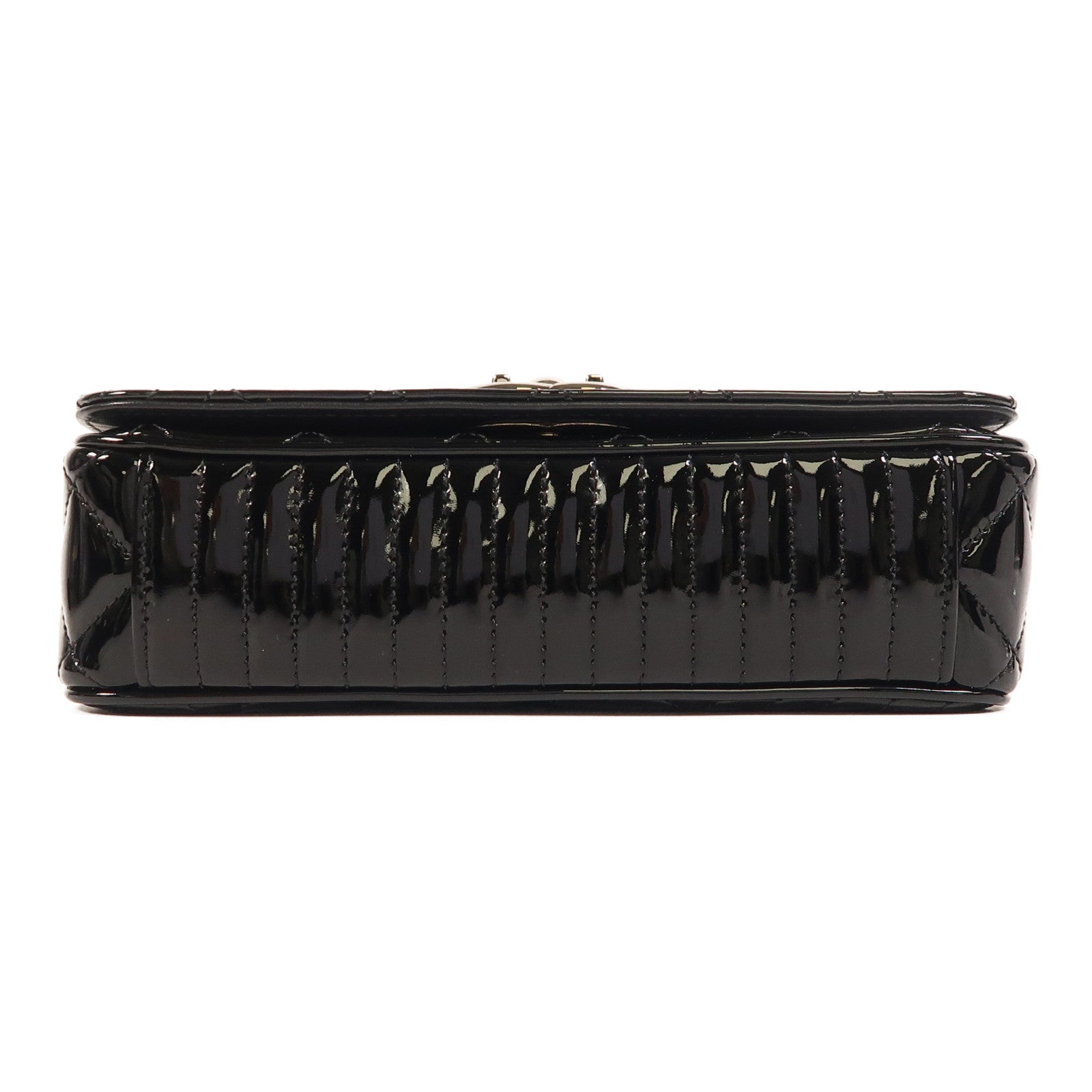 CHANEL 漆皮皮革Coco Boy Flap Bag銀扣鏈帶肩背袋