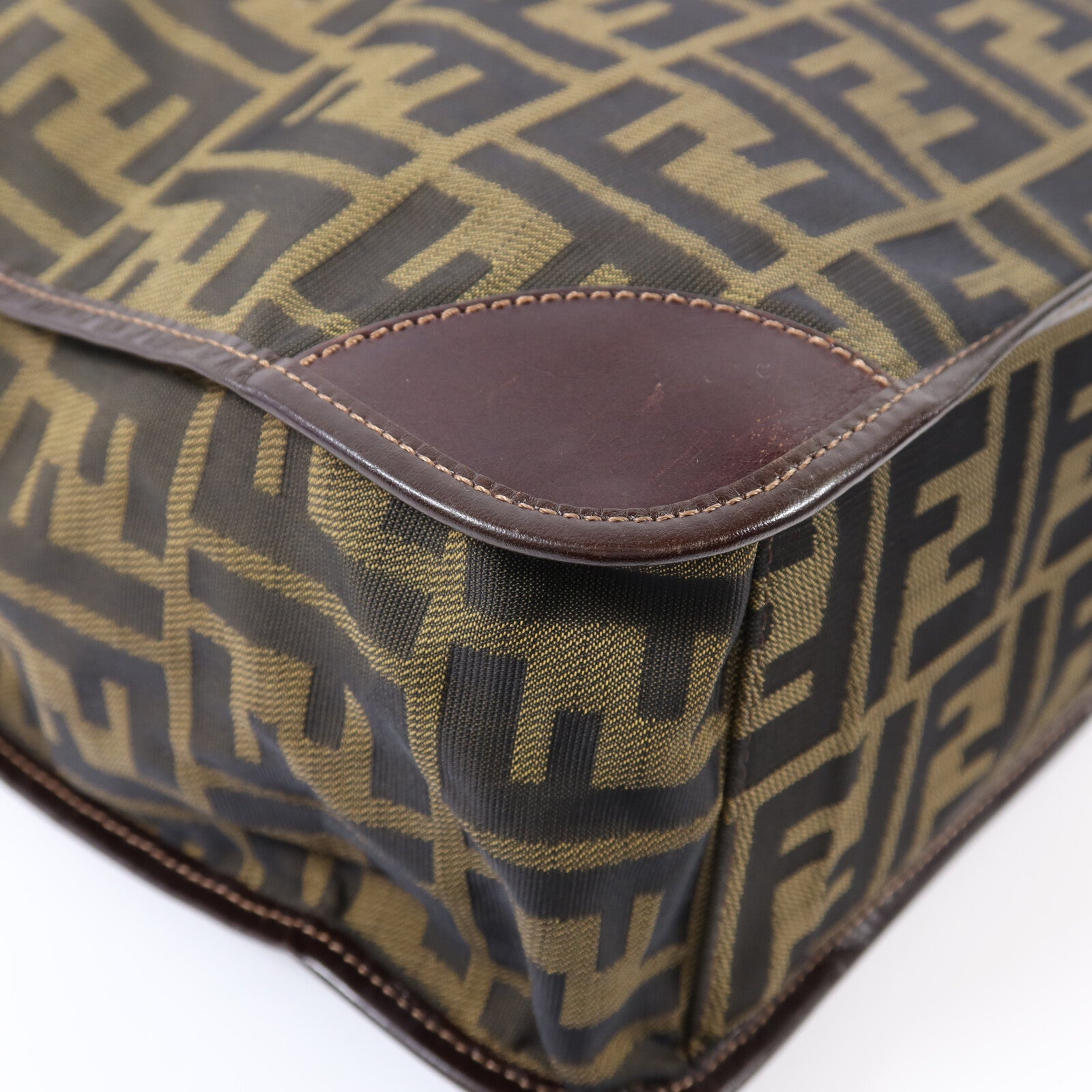 FENDI 帆布Hand Bag銀扣手挽袋
