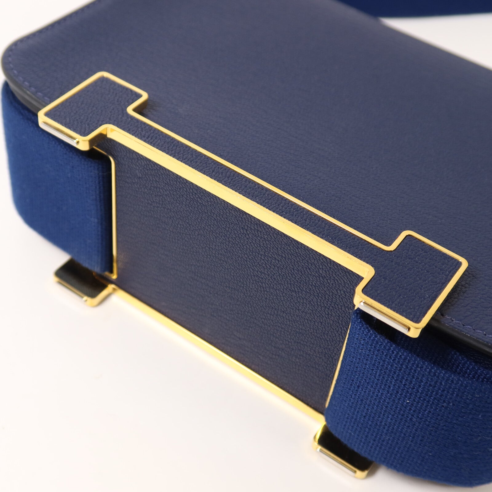 HERMES Chevre Mysore皮革Geta肩背袋Bleu Nuit