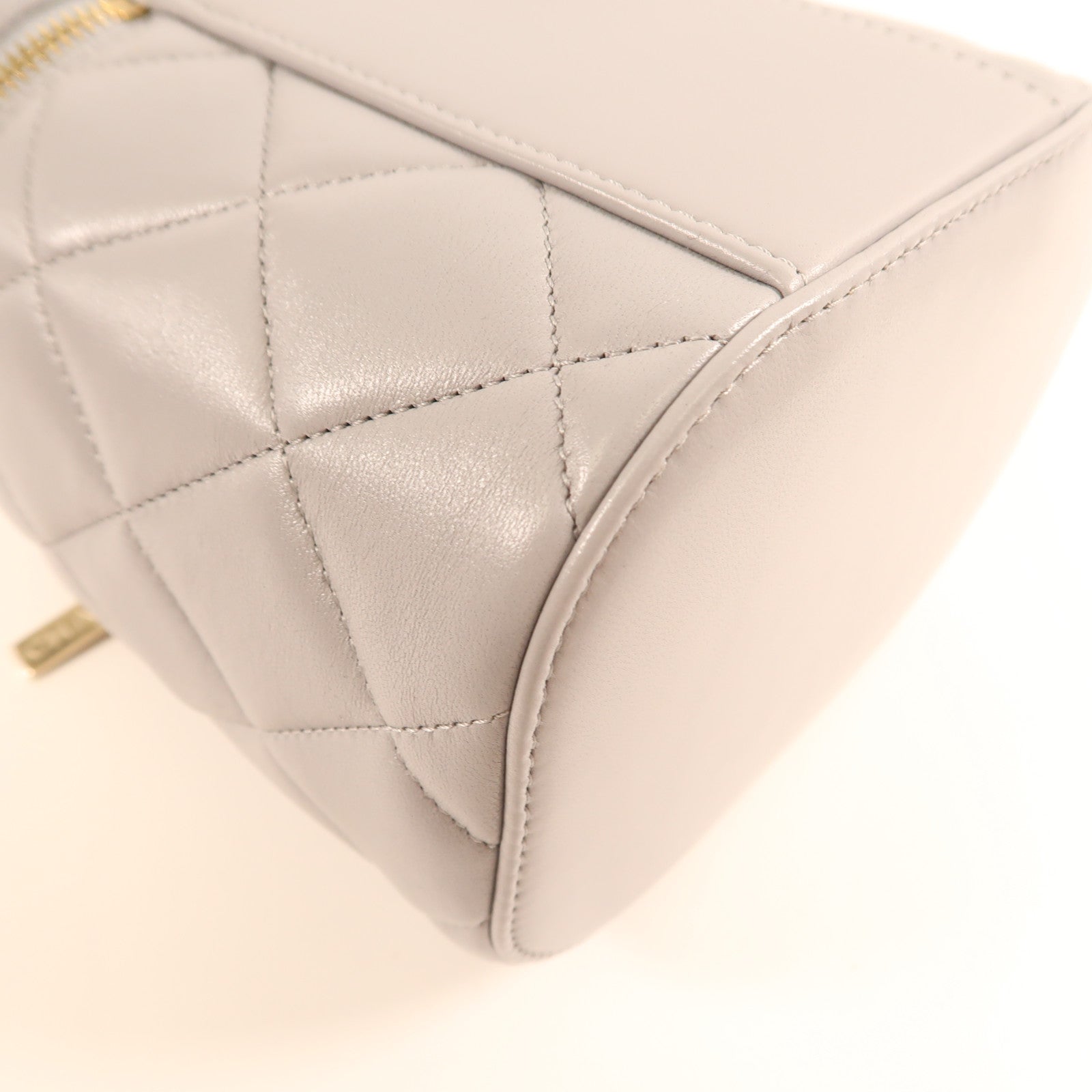 CHANEL 羊皮皮革Vanity Bag金扣鏈帶手挽肩背兩用袋