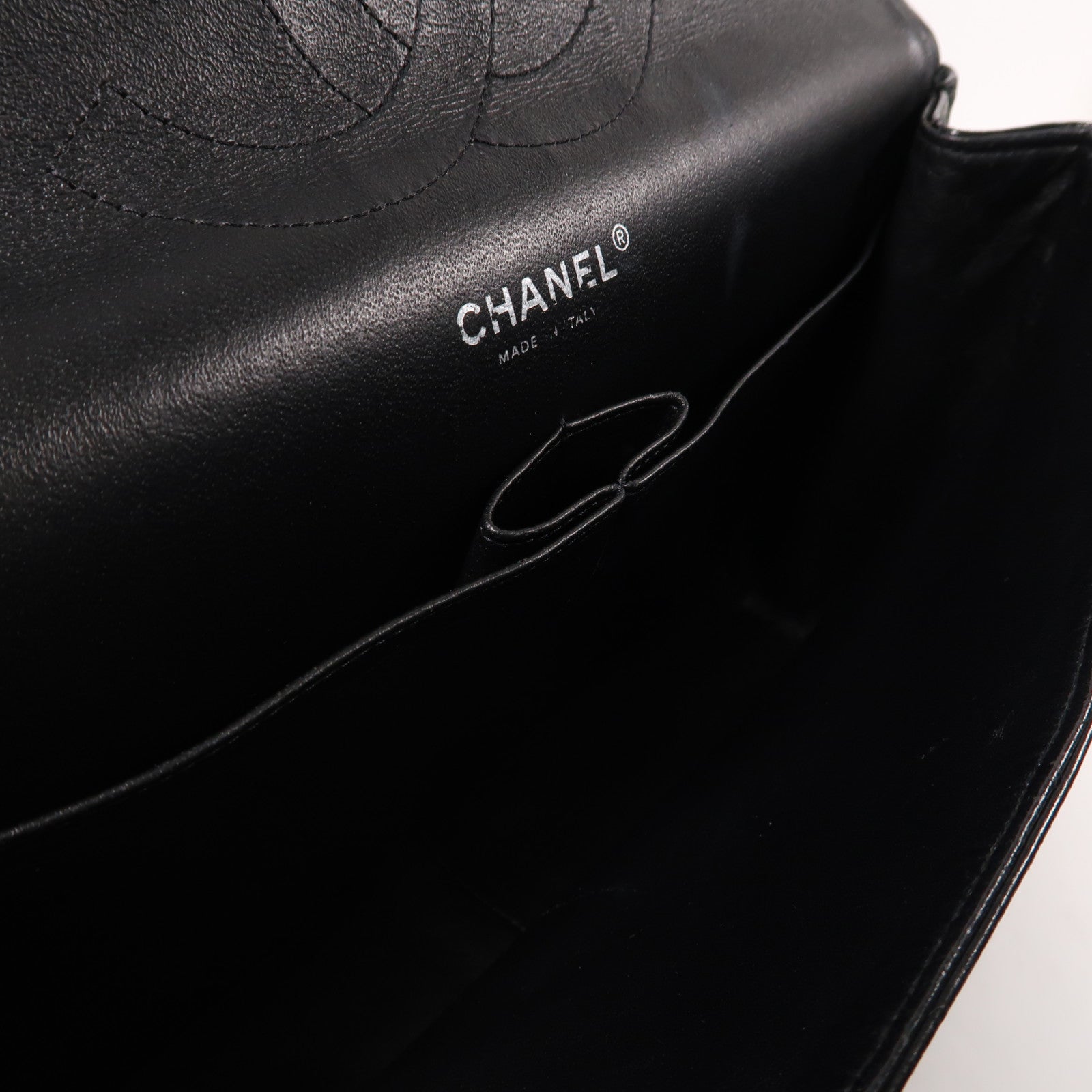 CHANEL 【激減優惠】菱格漆皮皮革Chain Shoulder銀扣鏈帶肩背袋黑色
