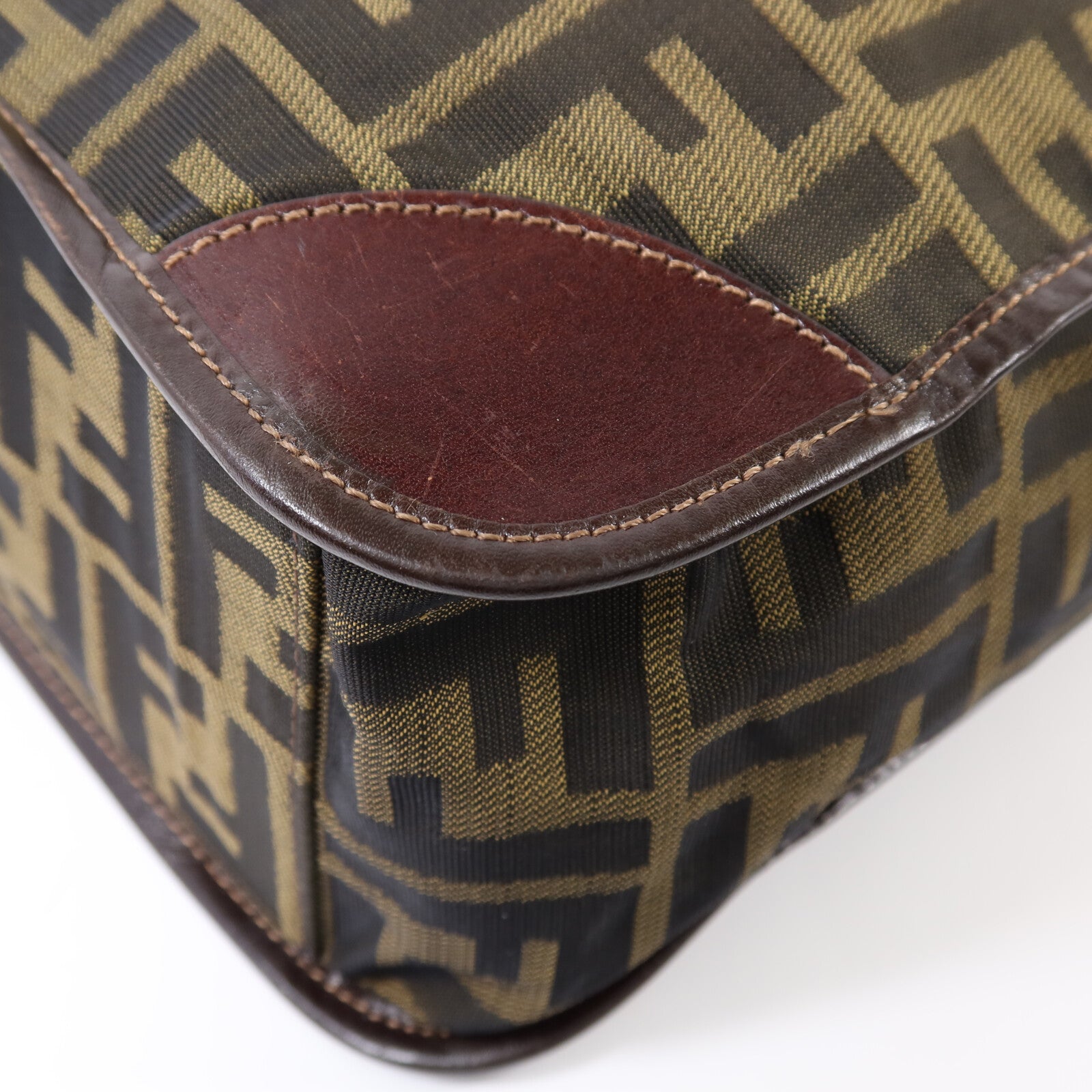 FENDI 帆布Hand Bag銀扣手挽袋
