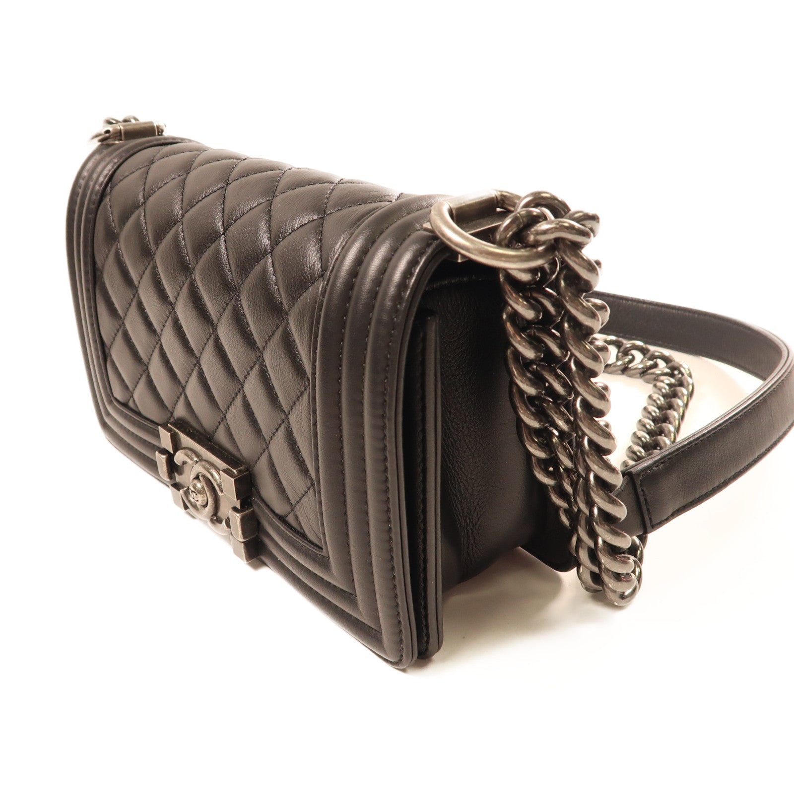 CHANEL 牛皮皮革Boy Chanel 20銀扣鏈帶肩背袋黑色