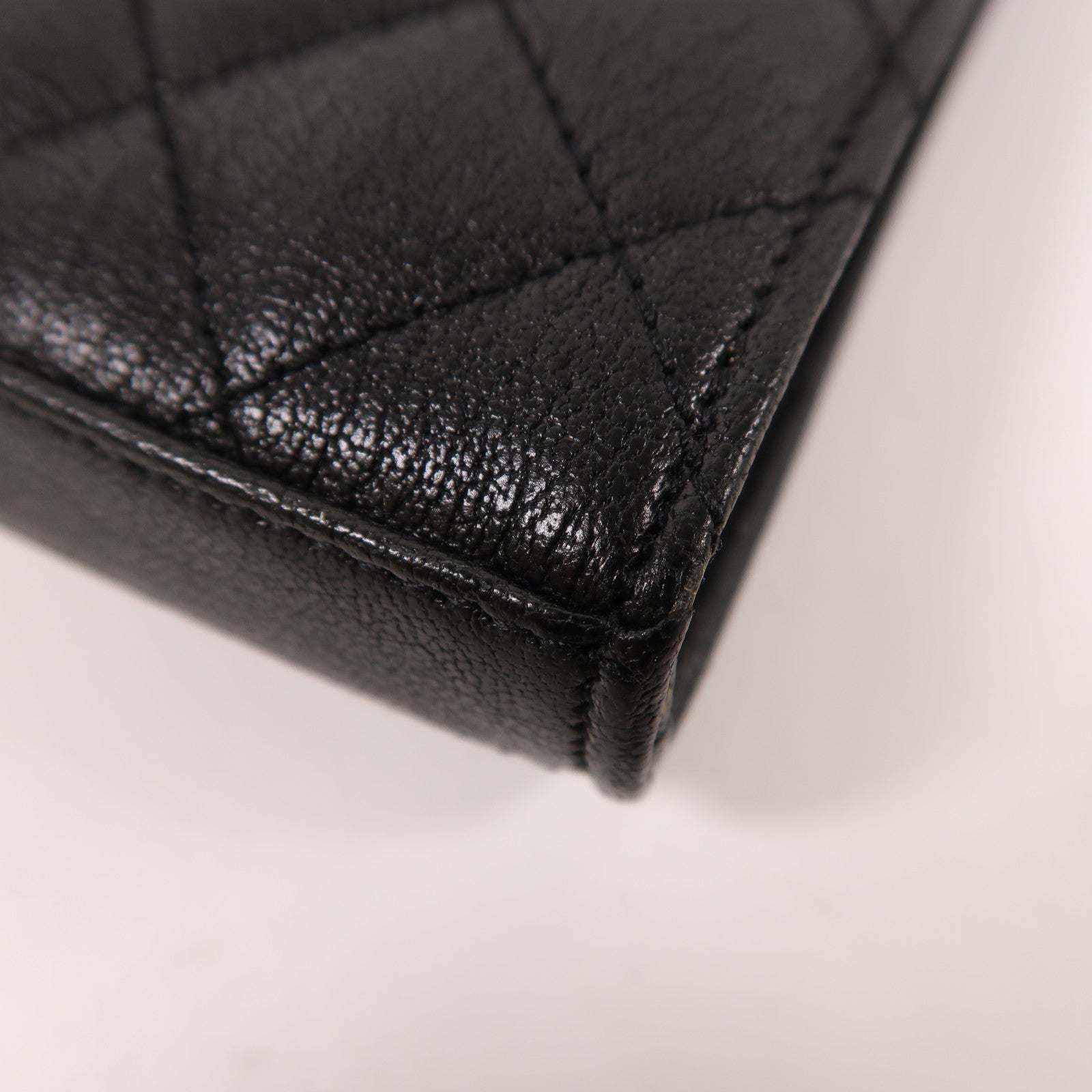 YVES SAINT LAURENT 牛皮皮革Chain Shoulder銀扣鏈帶肩背袋