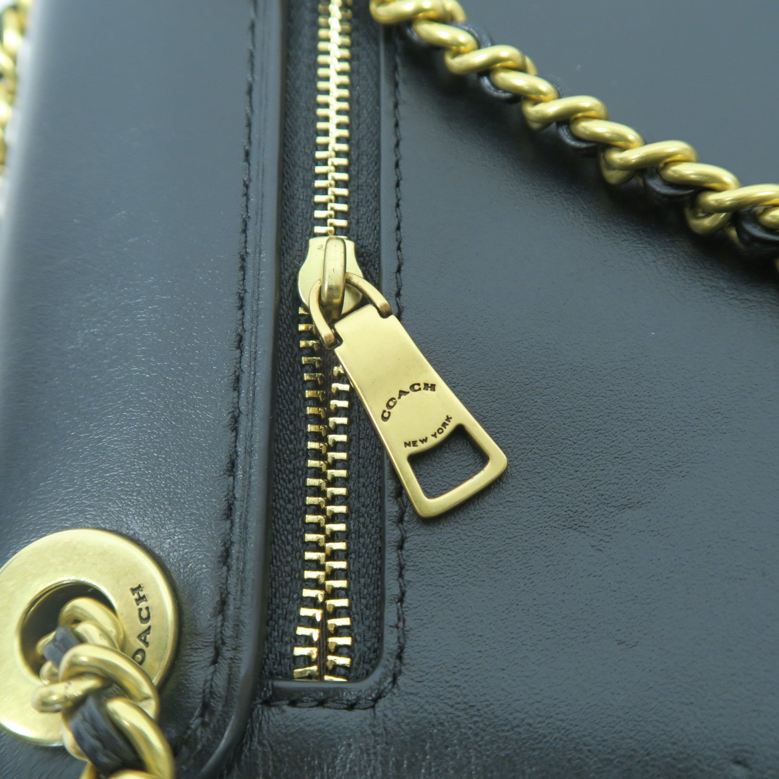 COACH 【激減優惠】牛皮皮革Parker Convertible Backpack 16金扣背包黑色