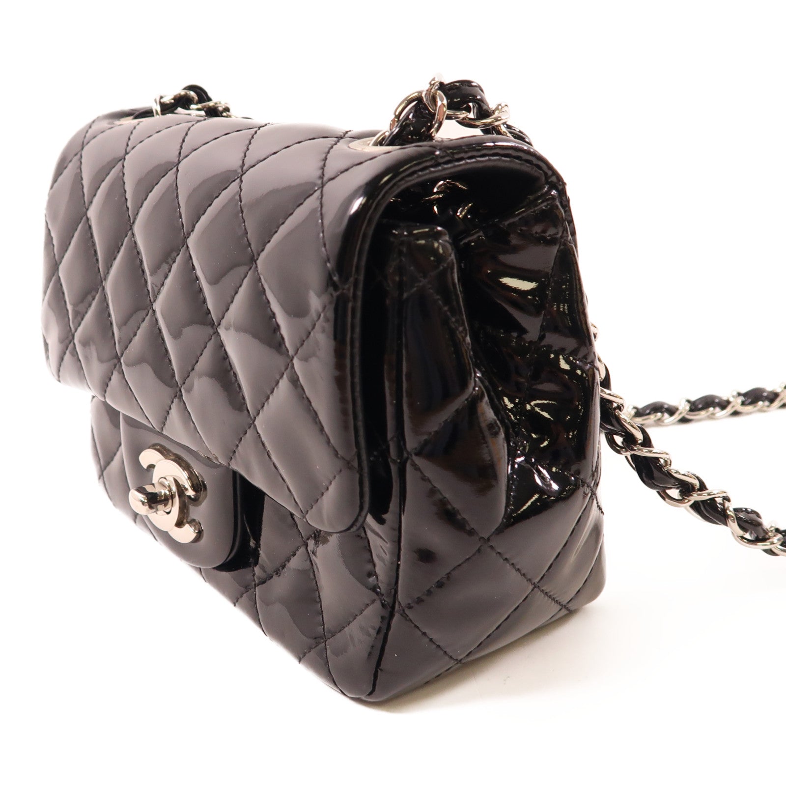 CHANEL 漆皮皮革Classic 17銀扣鏈帶肩背袋