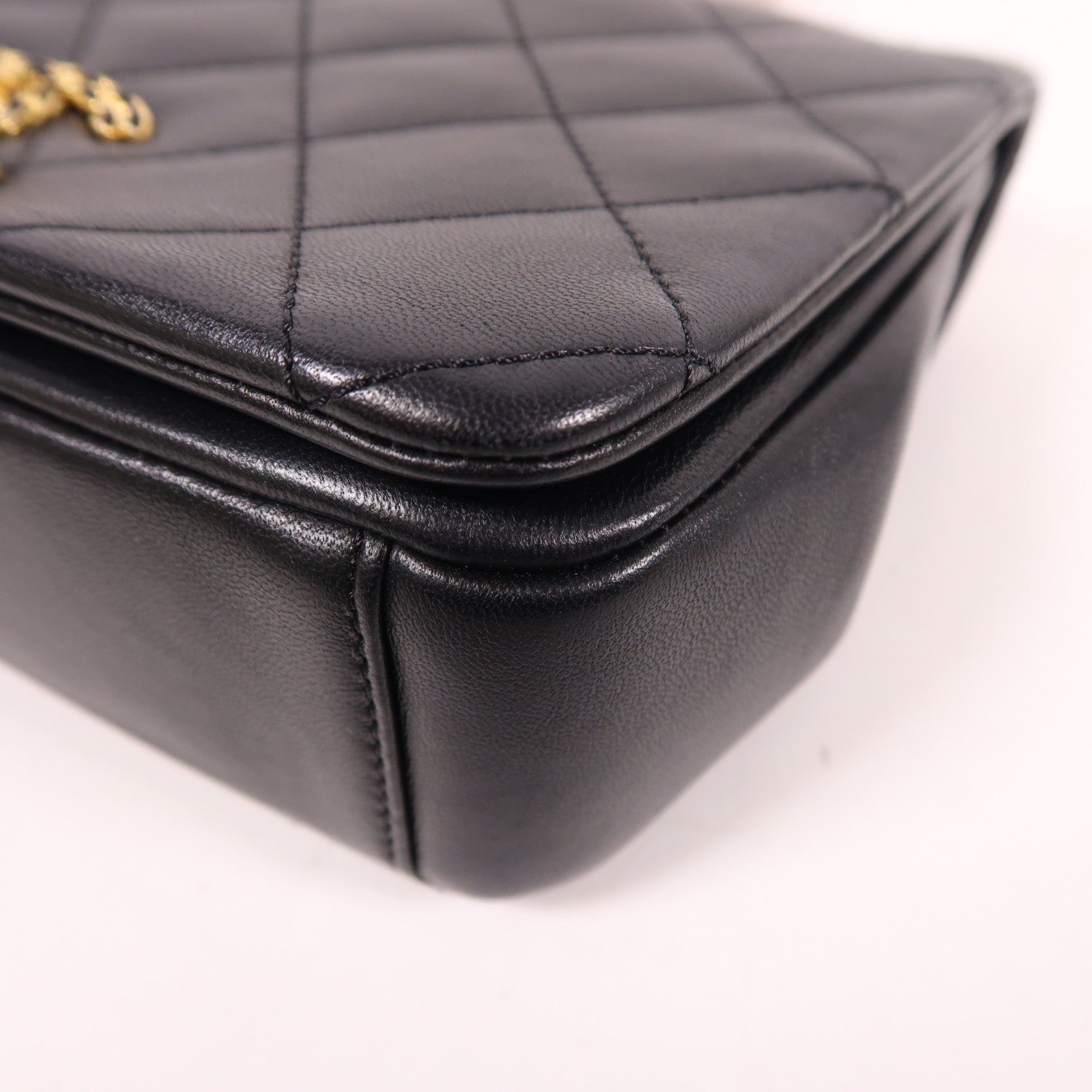 CHANEL 【激減優惠】牛皮皮革Chain Shoulder金扣鏈帶肩背袋
