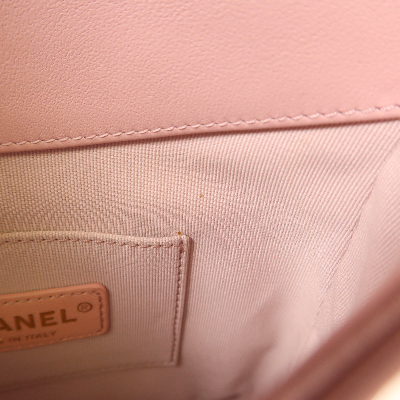 CHANEL 羊皮皮革Chain Shoulder金扣鏈帶肩背袋