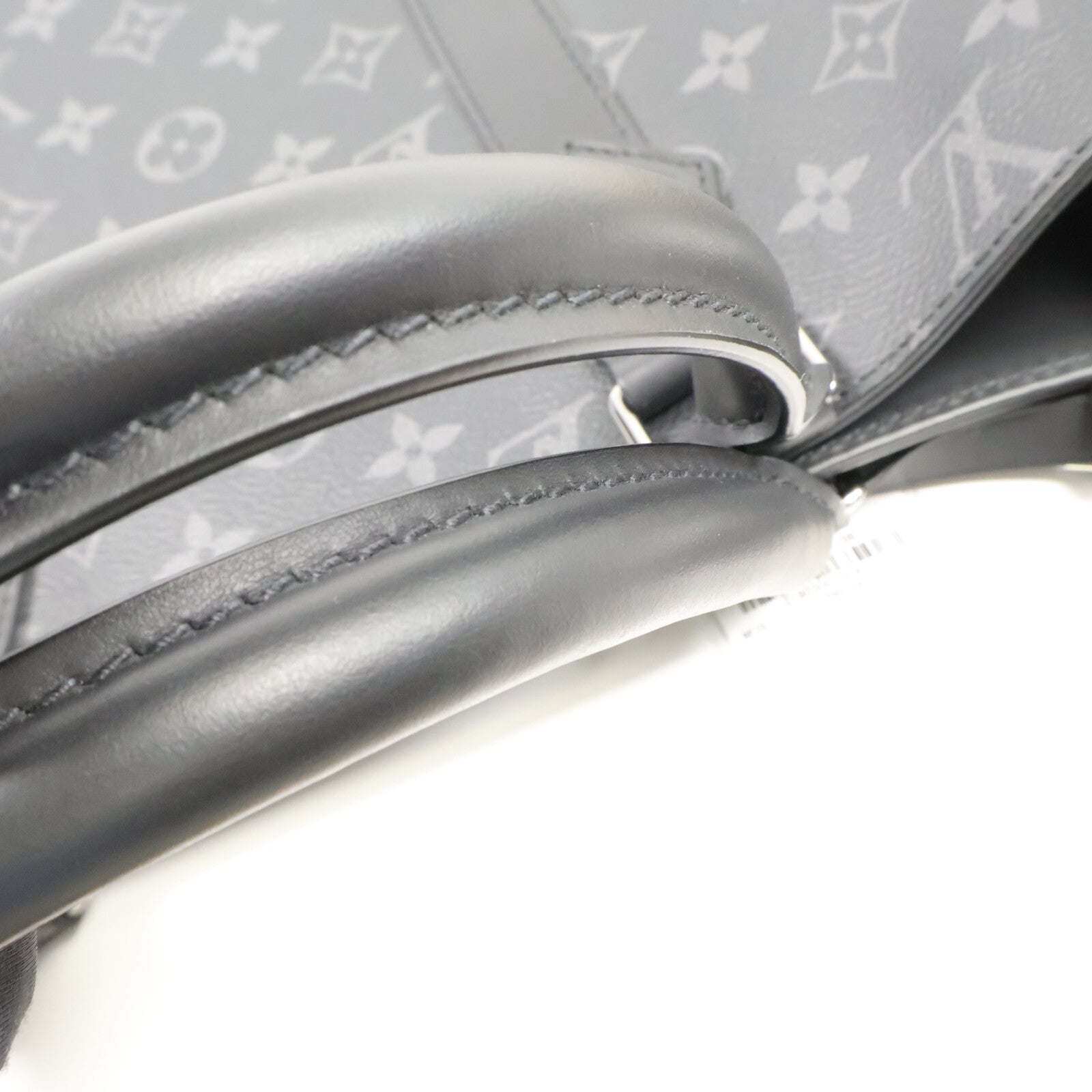 LOUIS VUITTON Monogram Eclipse Sac Plat Cross手挽肩背兩用袋