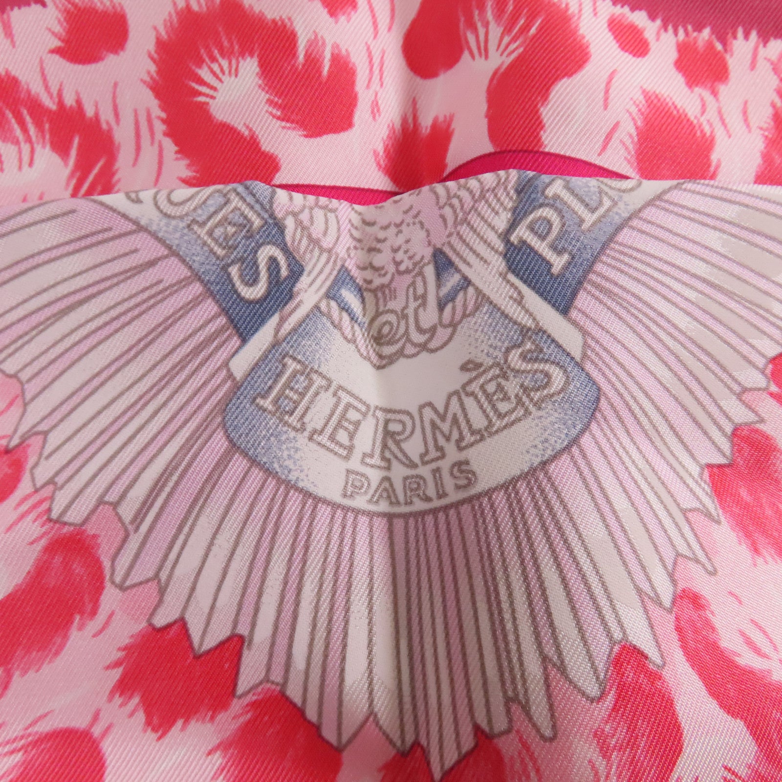 HERMES 【激減優惠】絲質90x90 Scarf絲巾粉紅色/白色/紅色/彩色