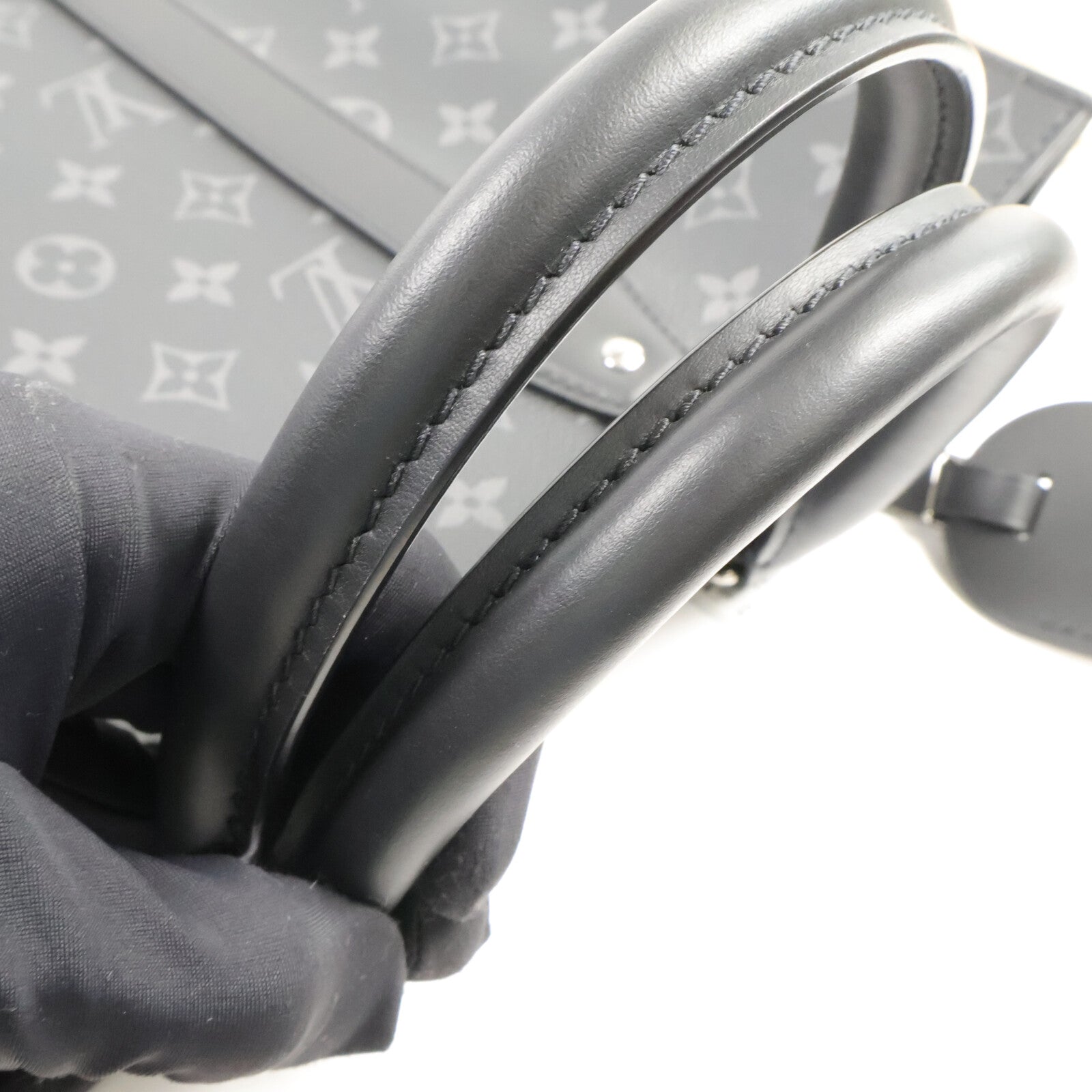 LOUIS VUITTON Monogram Eclipse Sac Plat Cross手挽肩背兩用袋