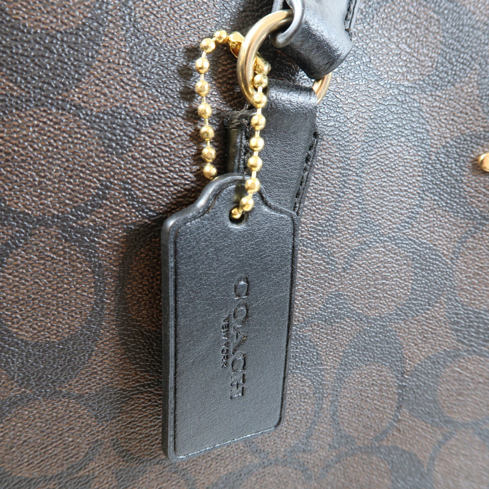 COACH 塗層帆布2 Way Shoulder Bag金扣手挽肩背兩用袋啡色