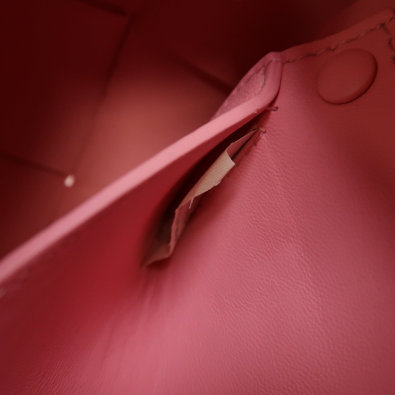 BOTTEGA VENETA 牛皮皮革Small Brick Cassette金扣肩背袋粉紅色