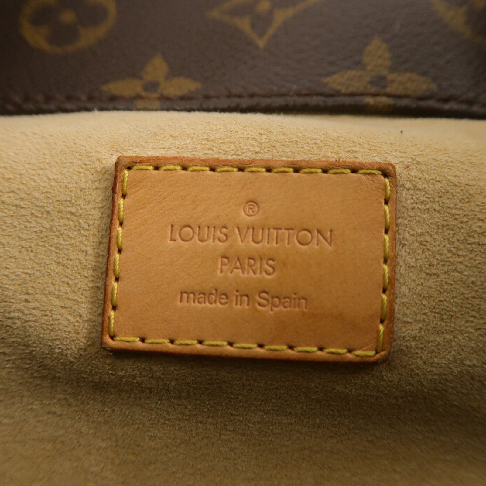 LOUIS VUITTON Monogram Artsy MM金扣肩背袋