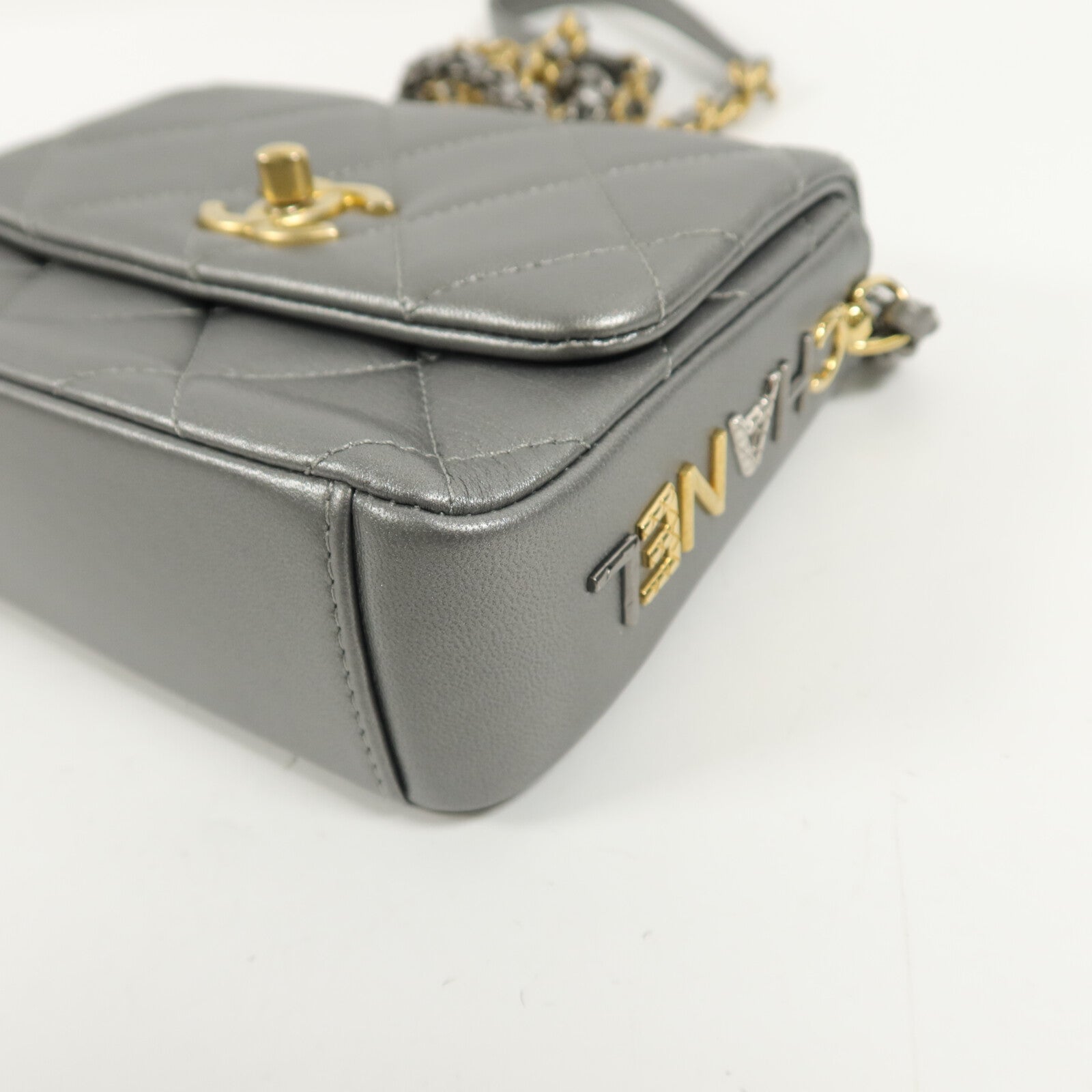 CHANEL 牛皮皮革Chain Shoulder鏈帶肩背袋