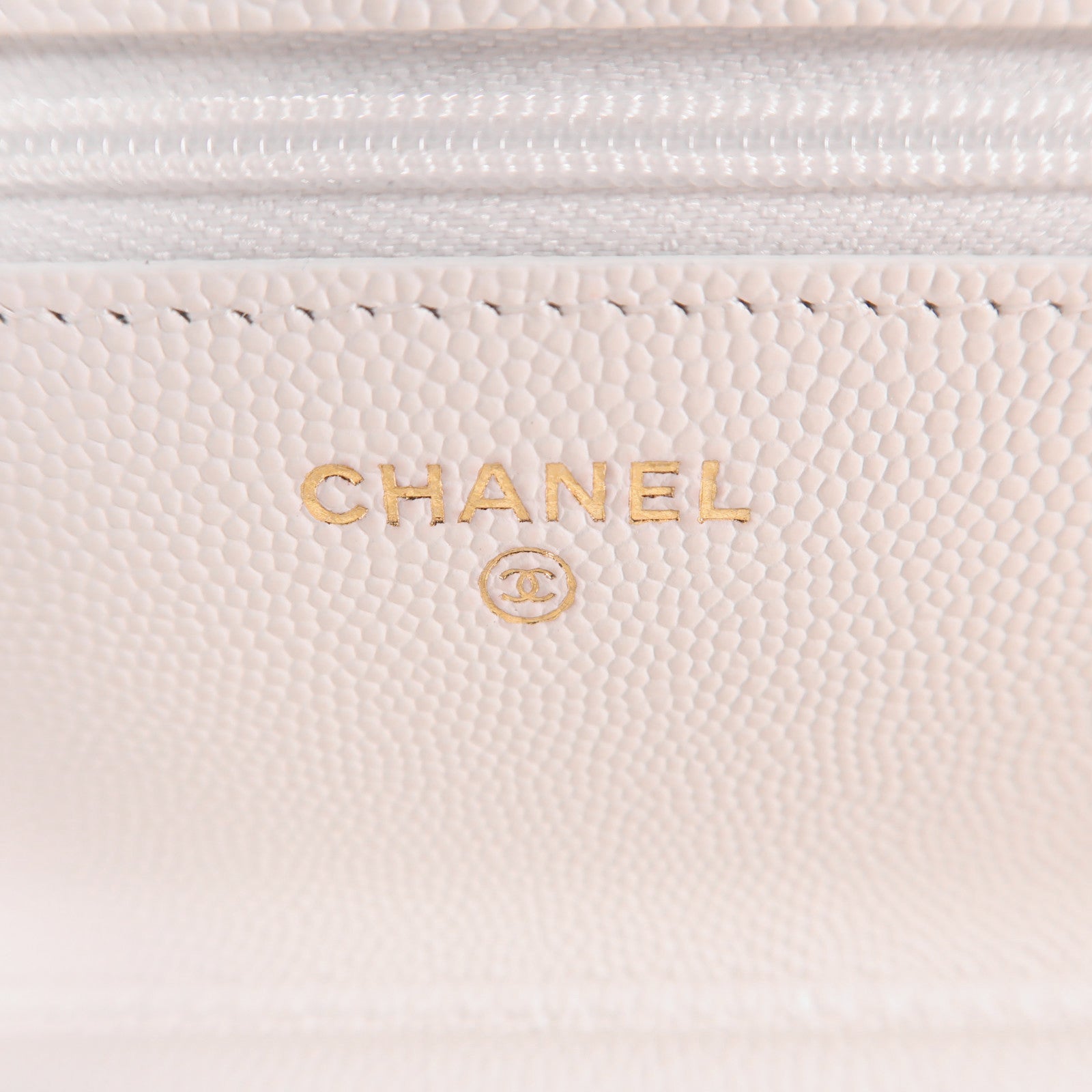CHANEL 牛皮皮革WOC Wallet On Chain金扣鏈帶肩背袋