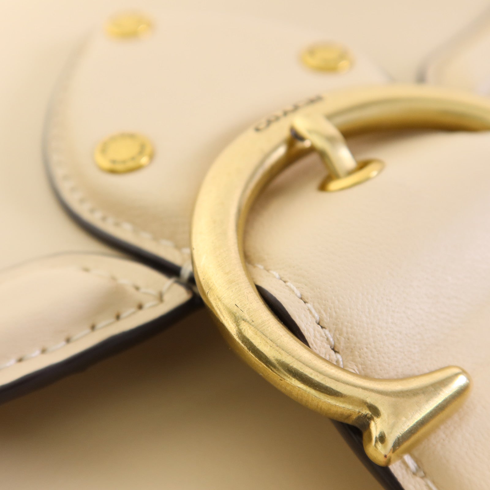 COACH 皮革Shoulder Bag金扣肩背袋