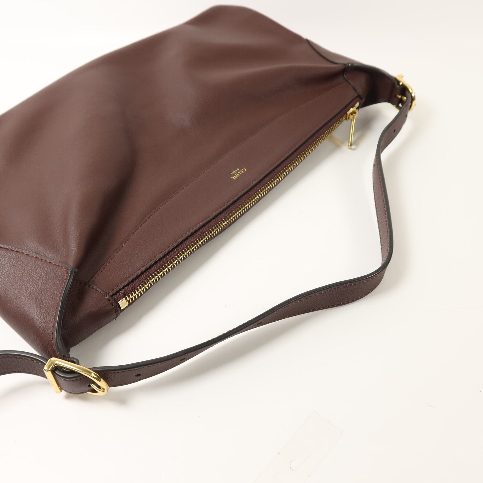 CELINE 牛皮皮革Romy Medium肩背袋